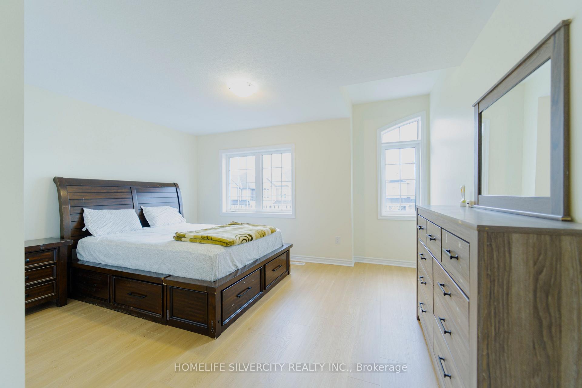 Photo 10 of 163 Bilanski Farm Road, Brantford, Echo Place — HOMEH