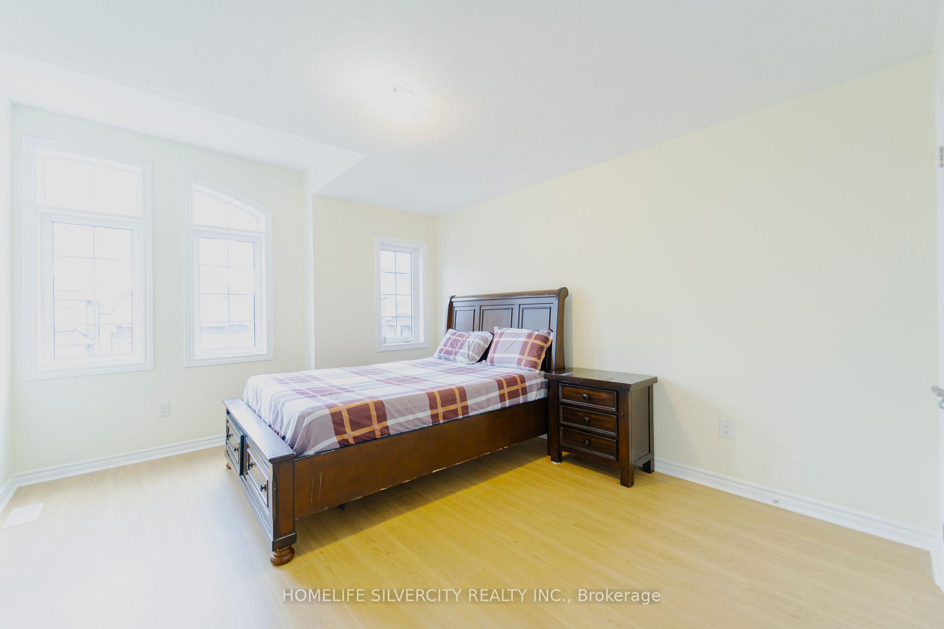 Photo 15 of 163 Bilanski Farm Road, Brantford, Echo Place — HOMEH