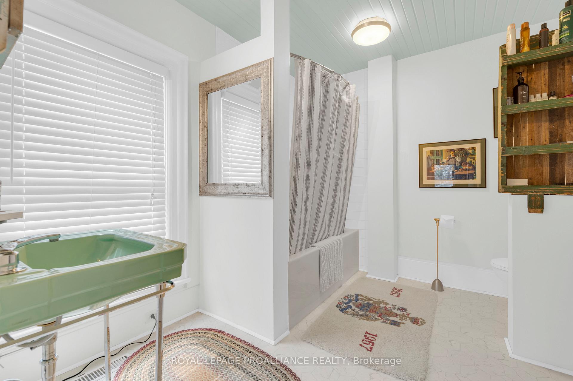 Photo 31 of 28 West Street, Prince Edward County, Wellington — HOMEH