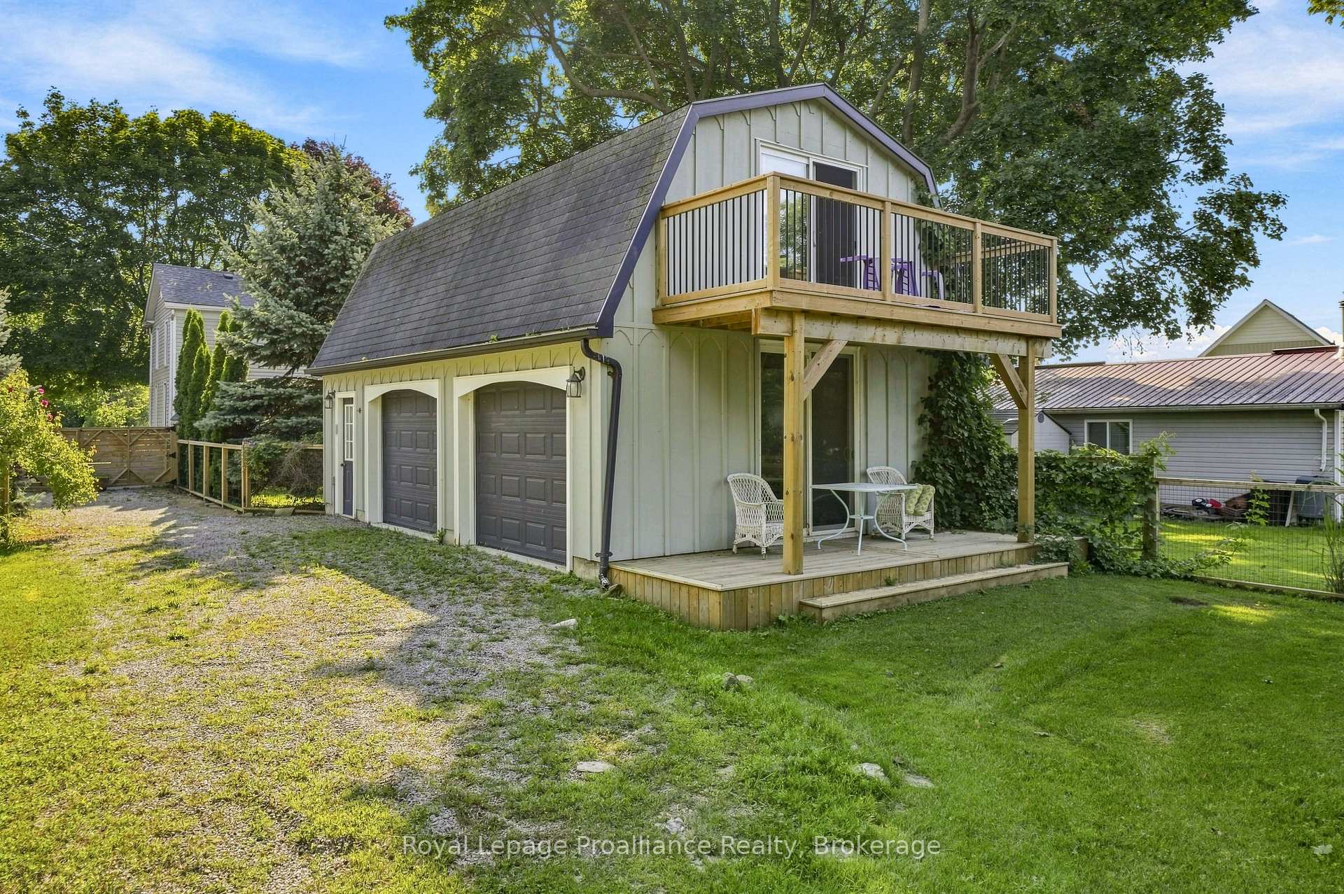 Photo 37 of 28 West Street, Prince Edward County, Wellington — HOMEH
