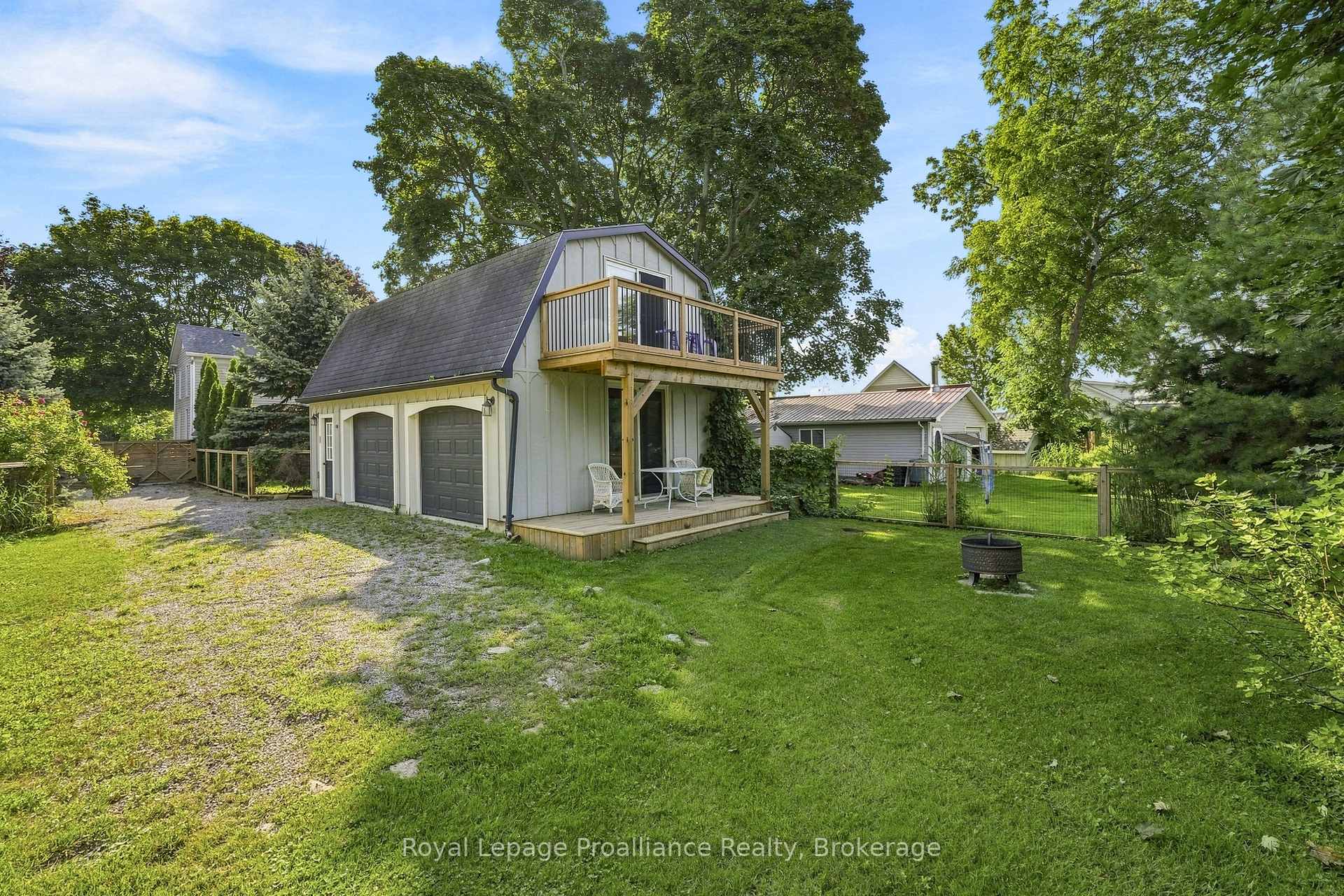 Photo 38 of 28 West Street, Prince Edward County, Wellington — HOMEH