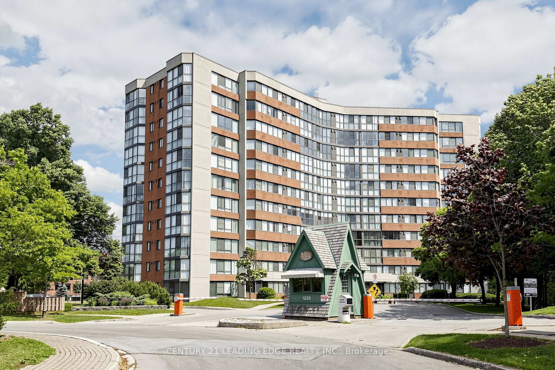 Front of Unit 1106, 1230 Marlborough Court W