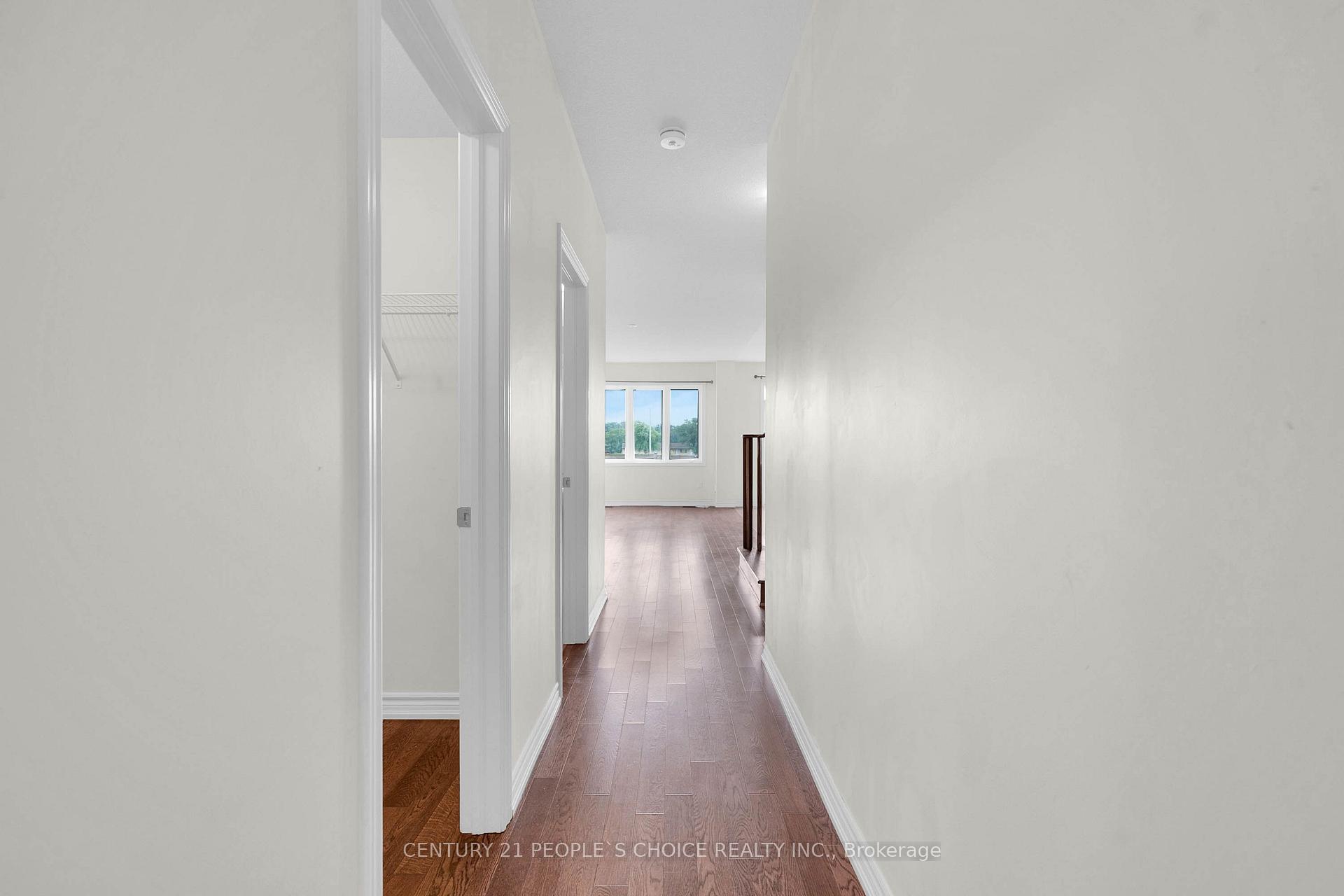 Photo 6 of 216 Explorer Way, Thorold, Rolling Meadows — HOMEH