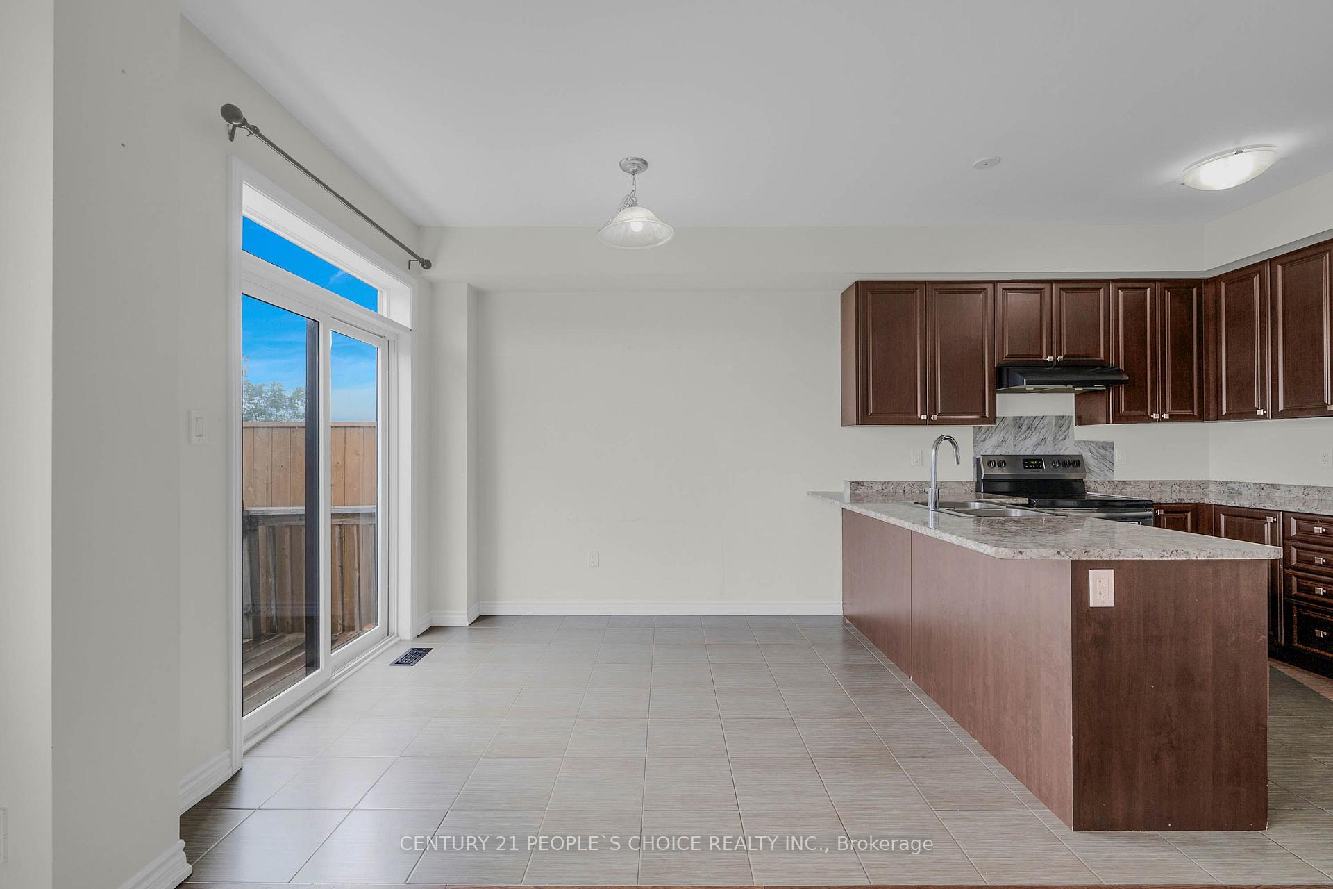 Photo 13 of 216 Explorer Way, Thorold, Rolling Meadows — HOMEH