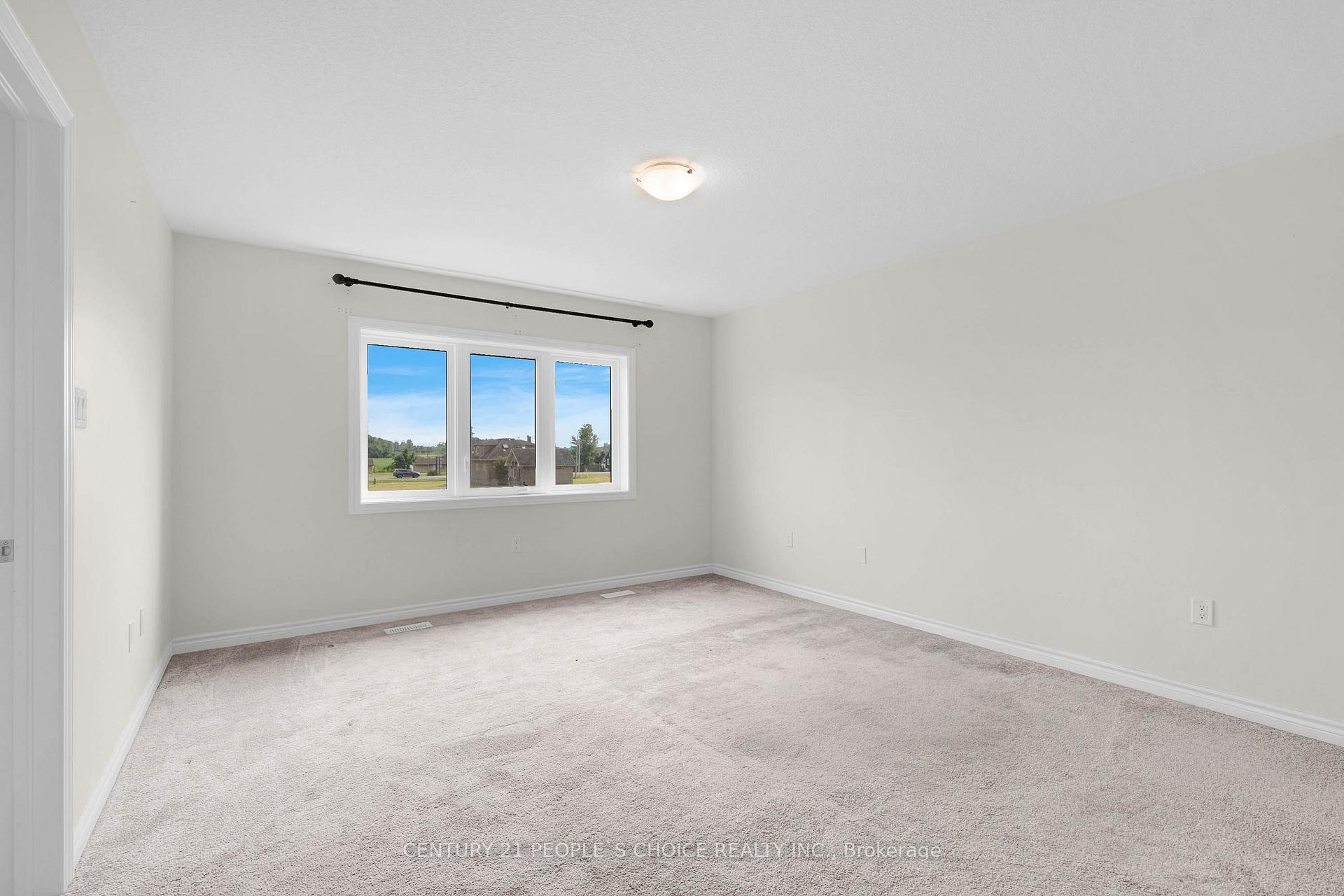 Photo 21 of 216 Explorer Way, Thorold, Rolling Meadows — HOMEH