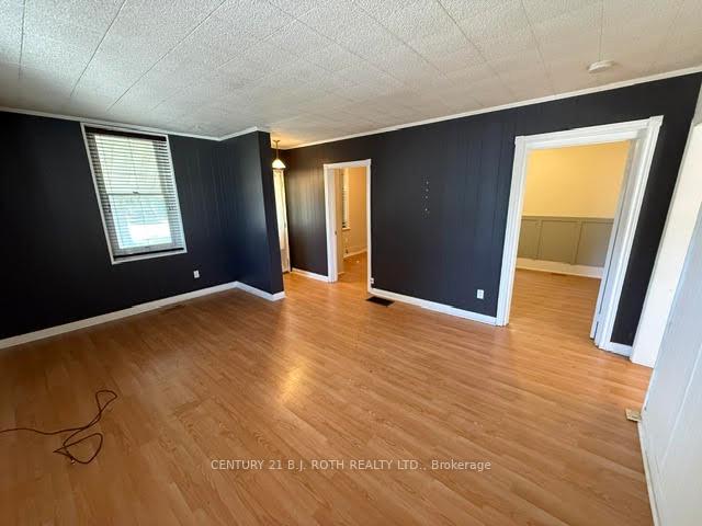 Photo 3 of 26 Caroline Street, Barrie, City Centre — HOMEH