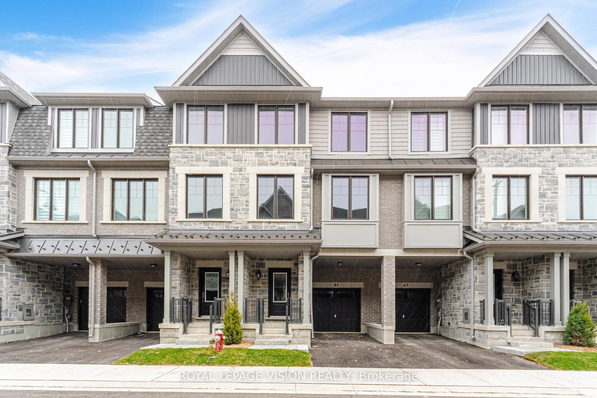 Photo 7 of 61 Folcroft Street, Brampton, Credit Valley — HOMEH