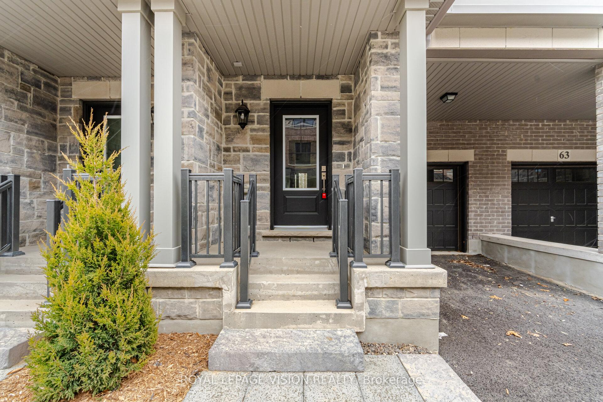 Photo 8 of 61 Folcroft Street, Brampton, Credit Valley — HOMEH