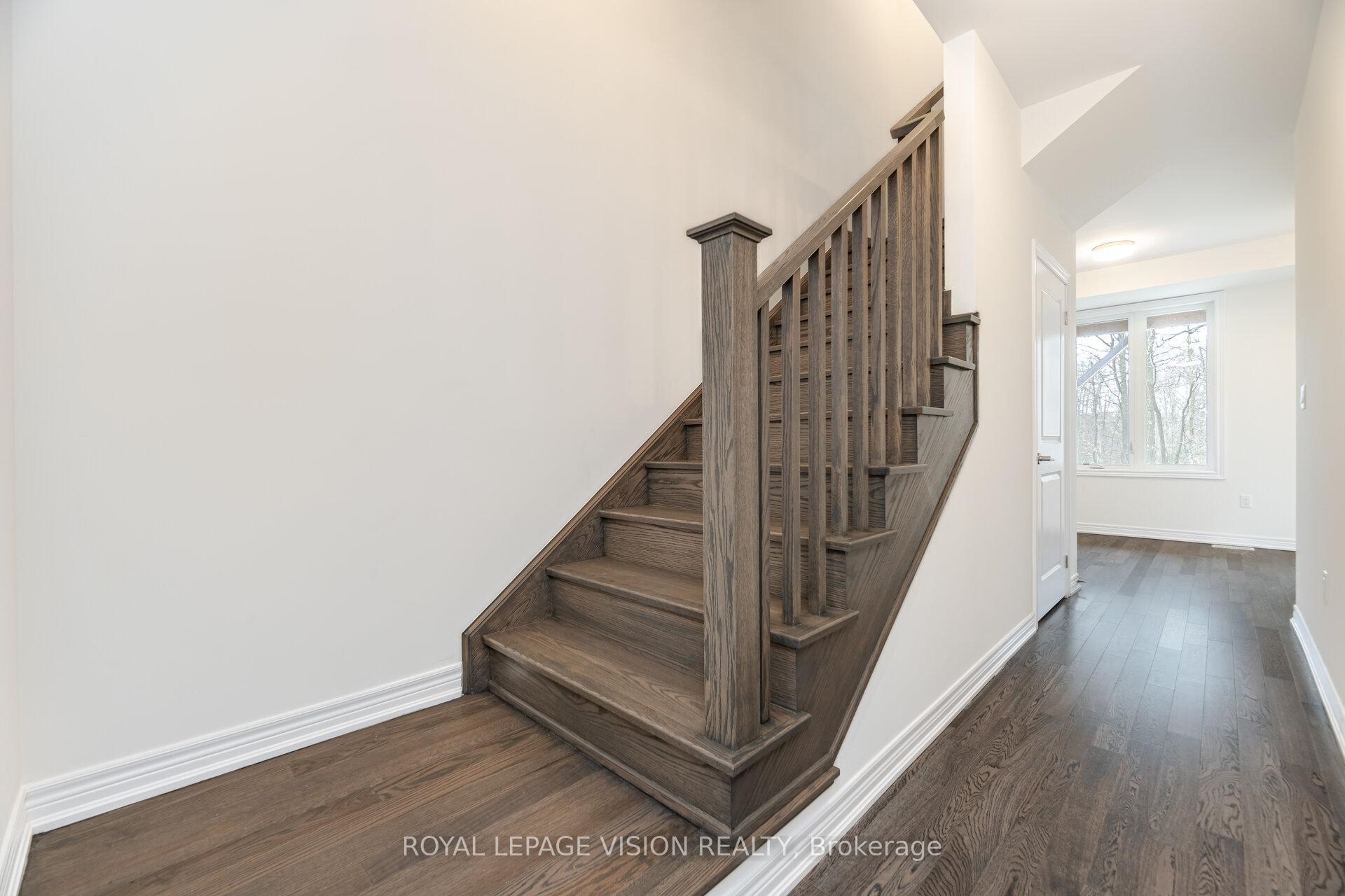 Photo 11 of 61 Folcroft Street, Brampton, Credit Valley — HOMEH