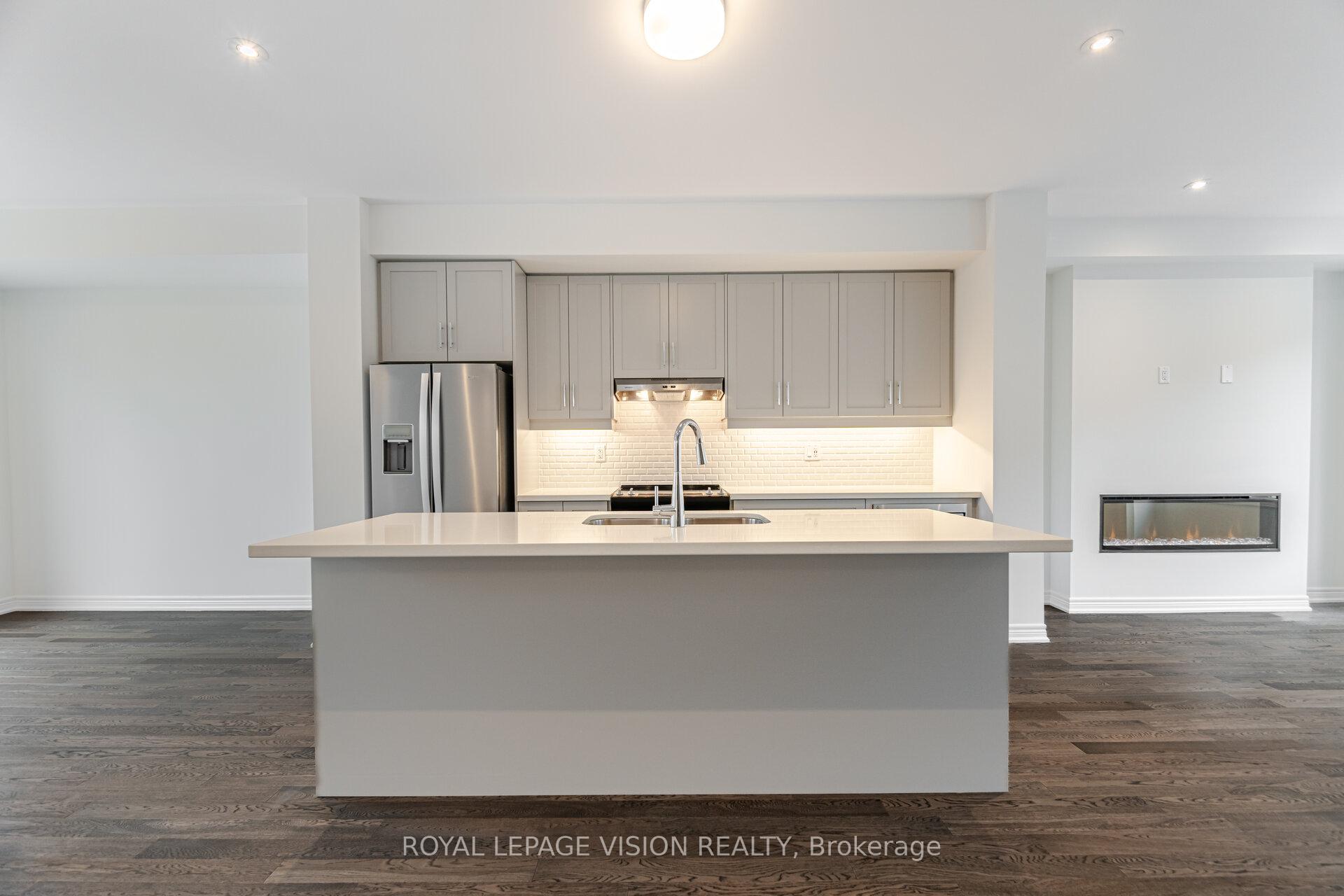 Photo 13 of 61 Folcroft Street, Brampton, Credit Valley — HOMEH