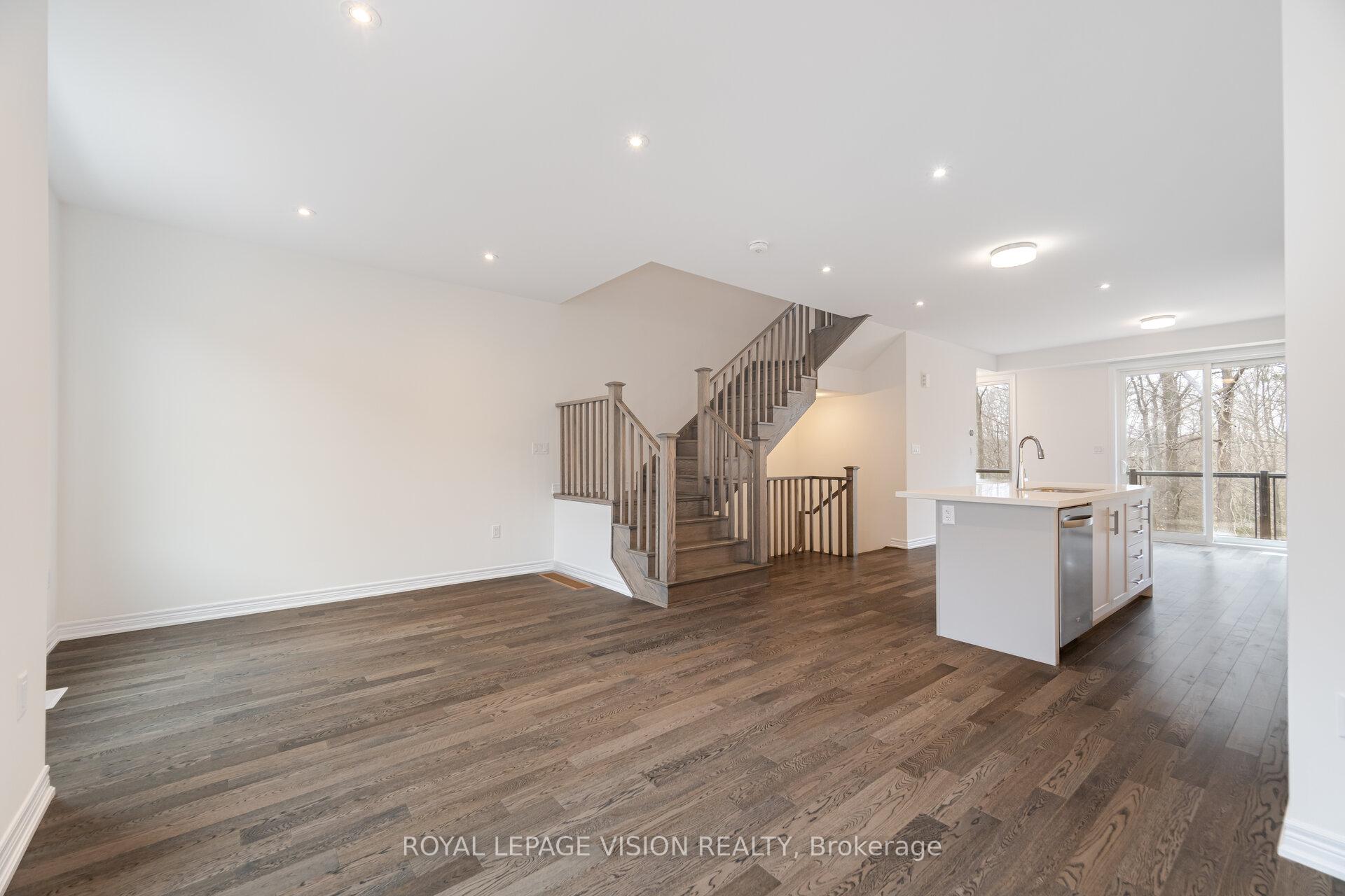 Photo 19 of 61 Folcroft Street, Brampton, Credit Valley — HOMEH