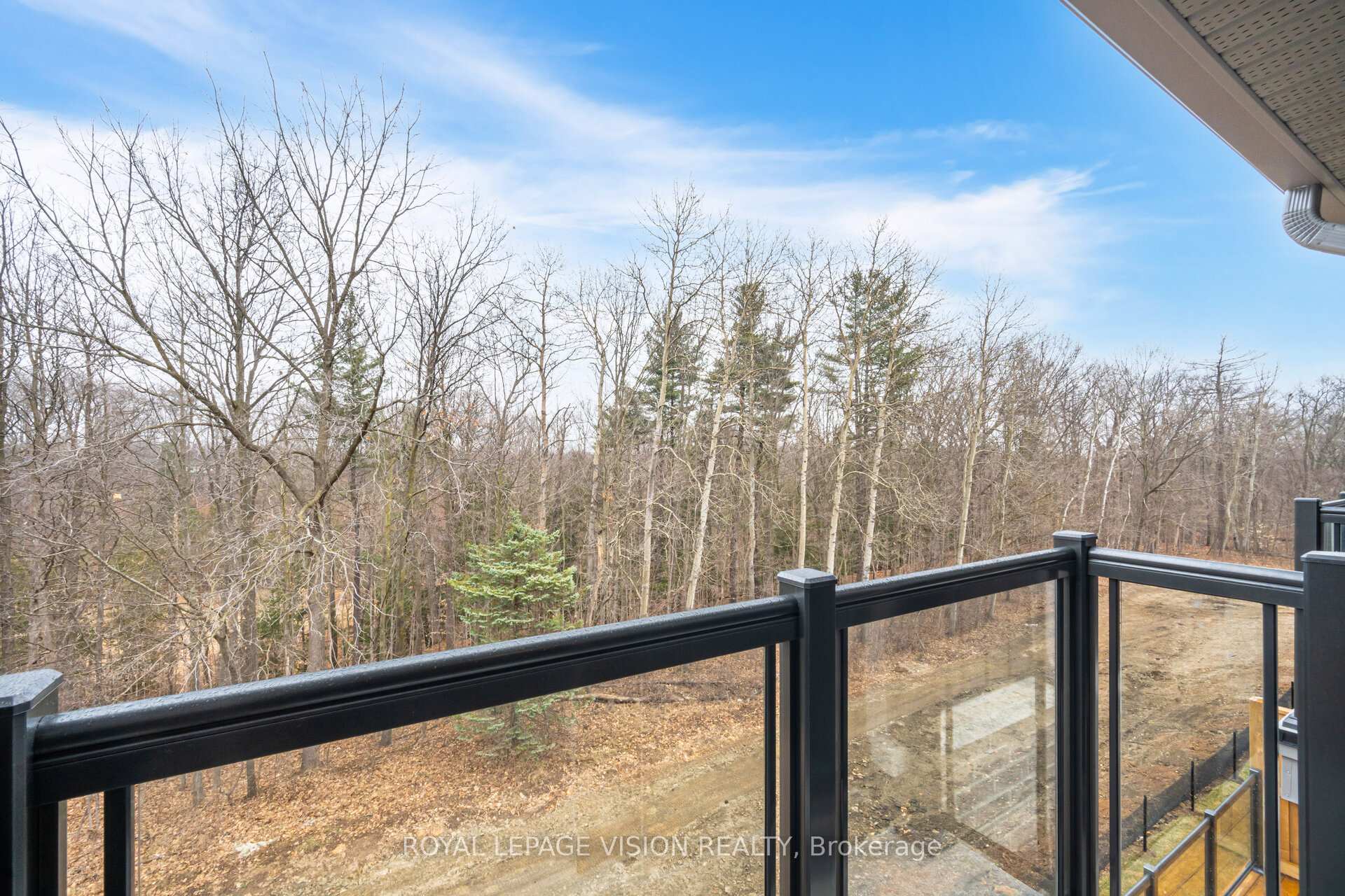 Photo 35 of 61 Folcroft Street, Brampton, Credit Valley — HOMEH