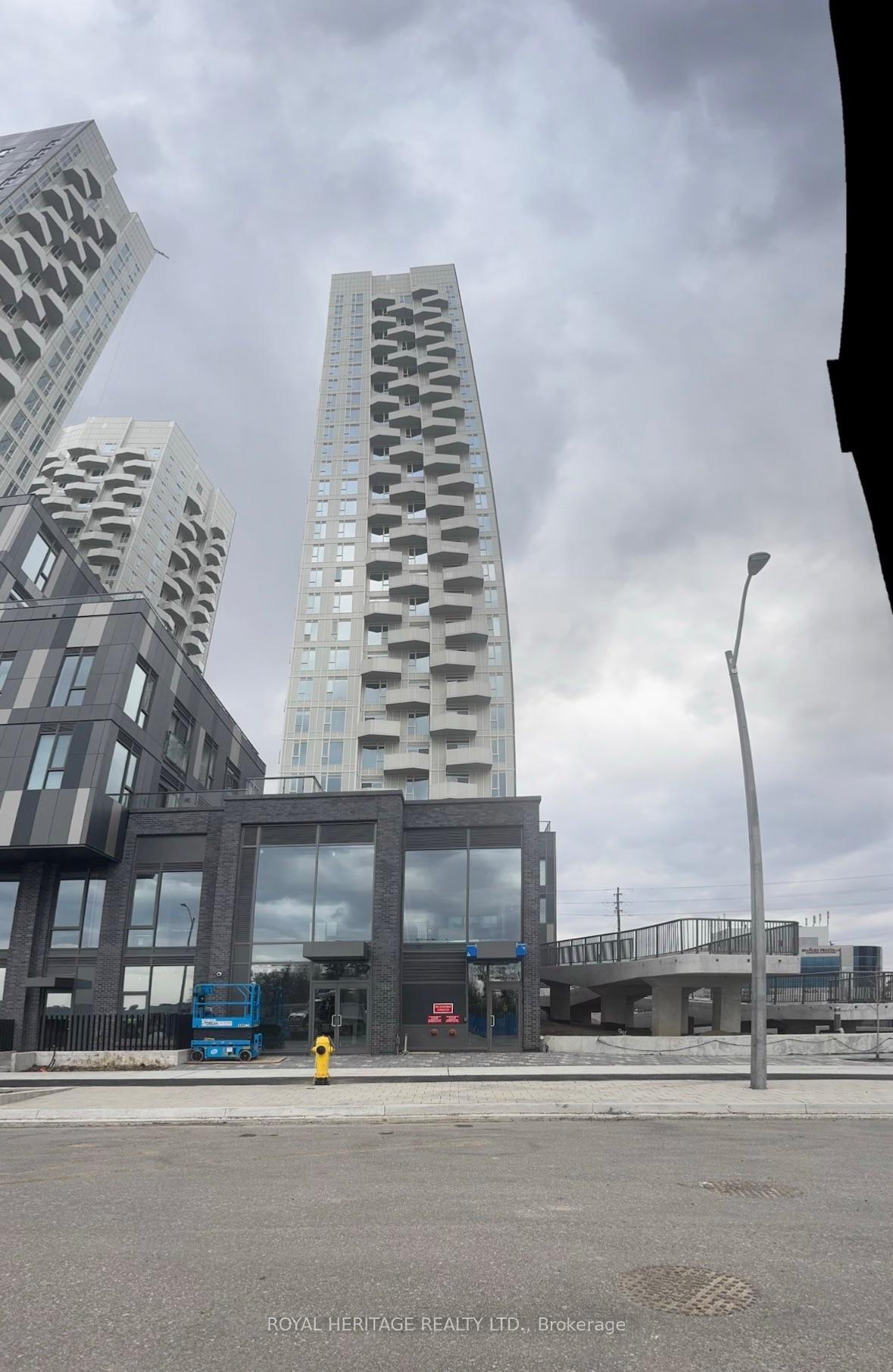 Photo 2 of Unit 2428, 498 Caldari Road, Vaughan, Concord — HOMEH