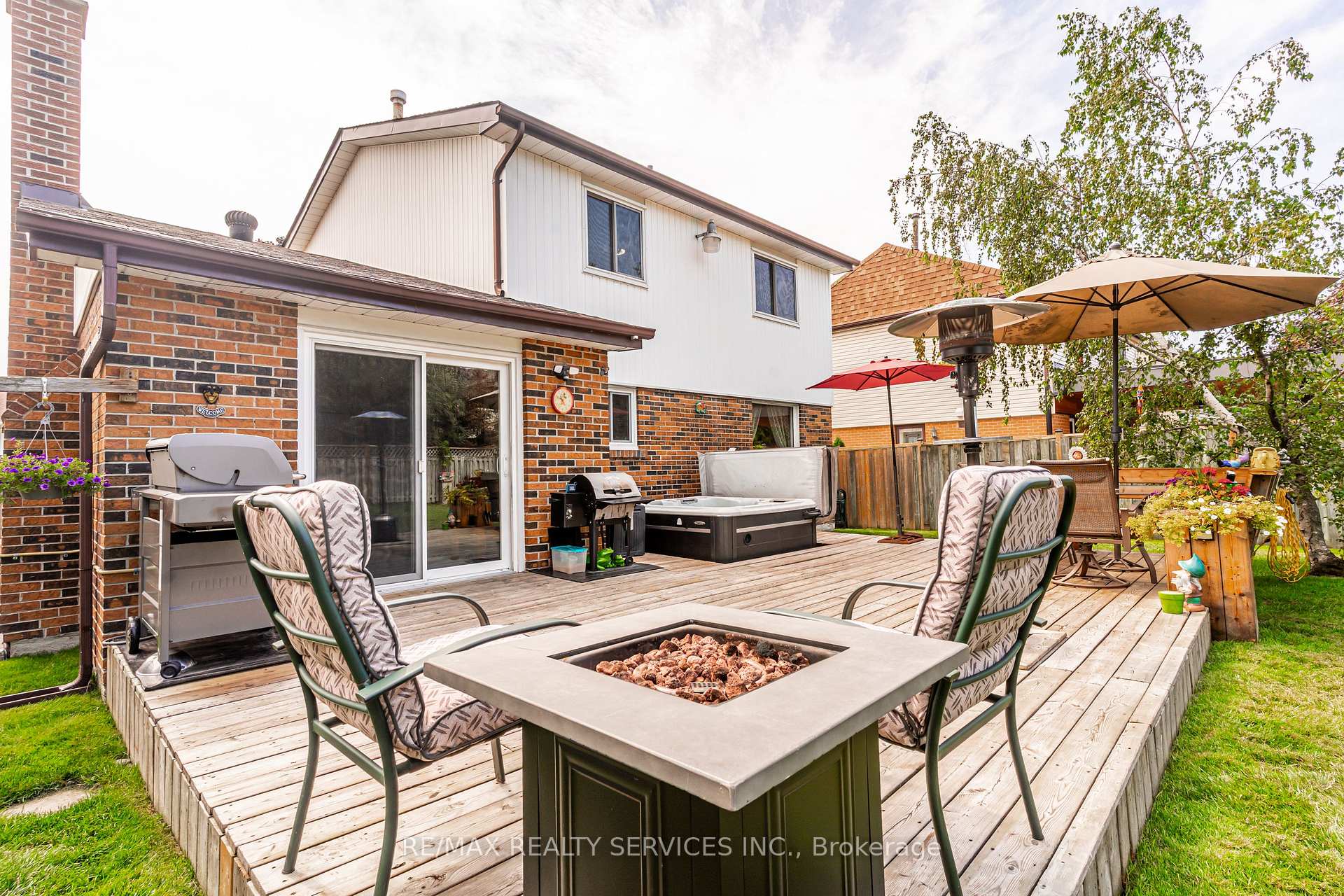 Photo 46 of 4 Markham Street, Brampton, Central Park — HOMEH