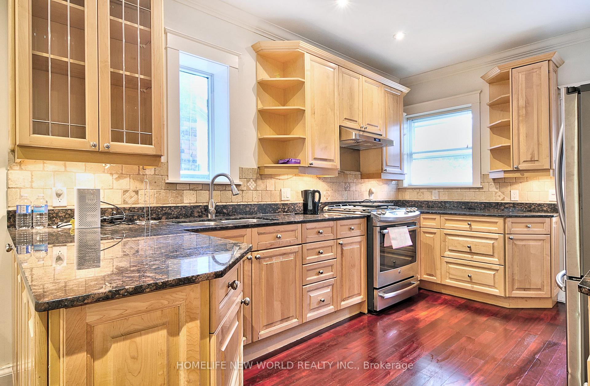 Photo 3 of 126 Mcgill Street, Toronto, Church-Yonge Corridor — HOMEH