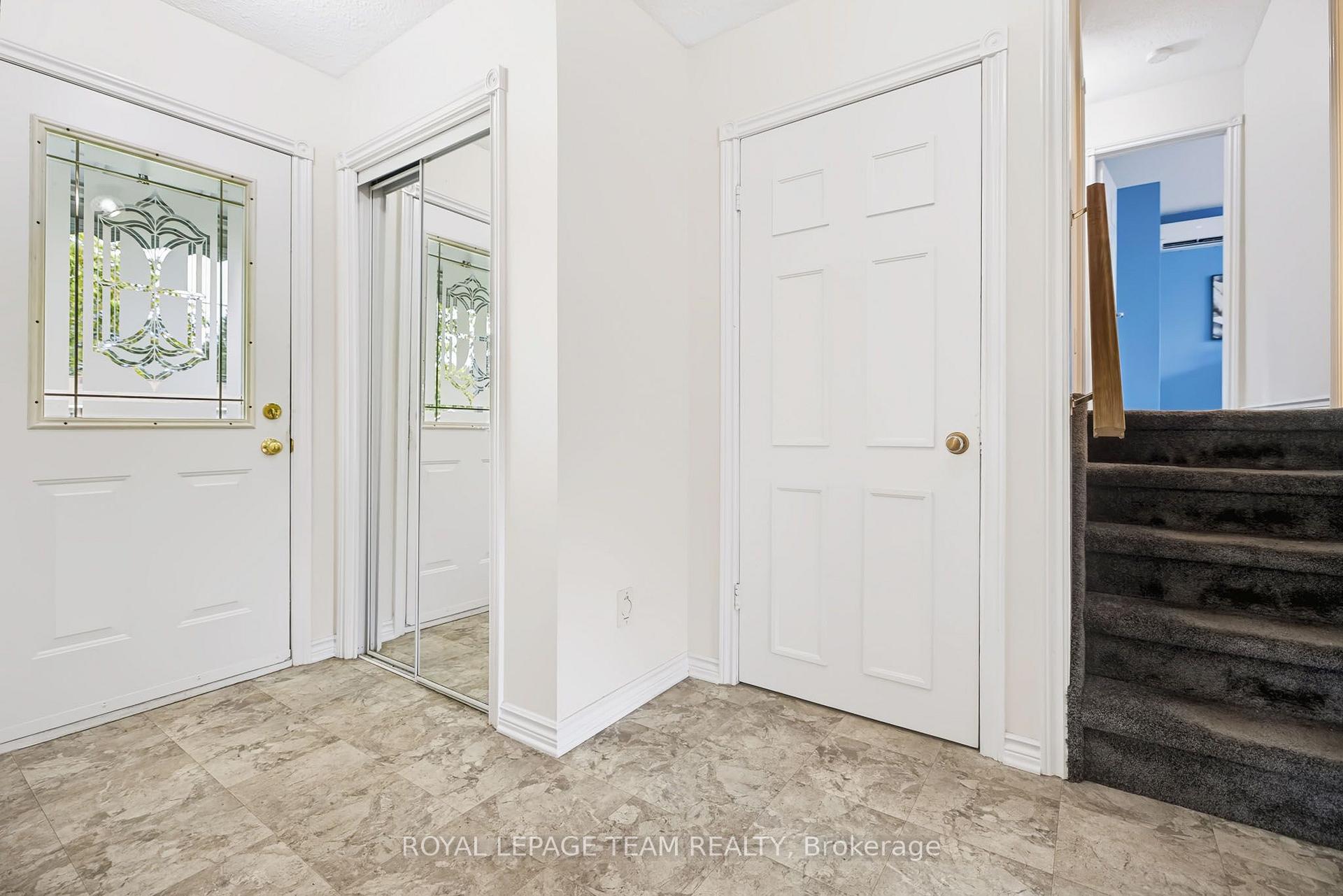 Photo 4 of 1016 Boucher Crescent, Ottawa, Manotick South to Roger Stevens — HOMEH