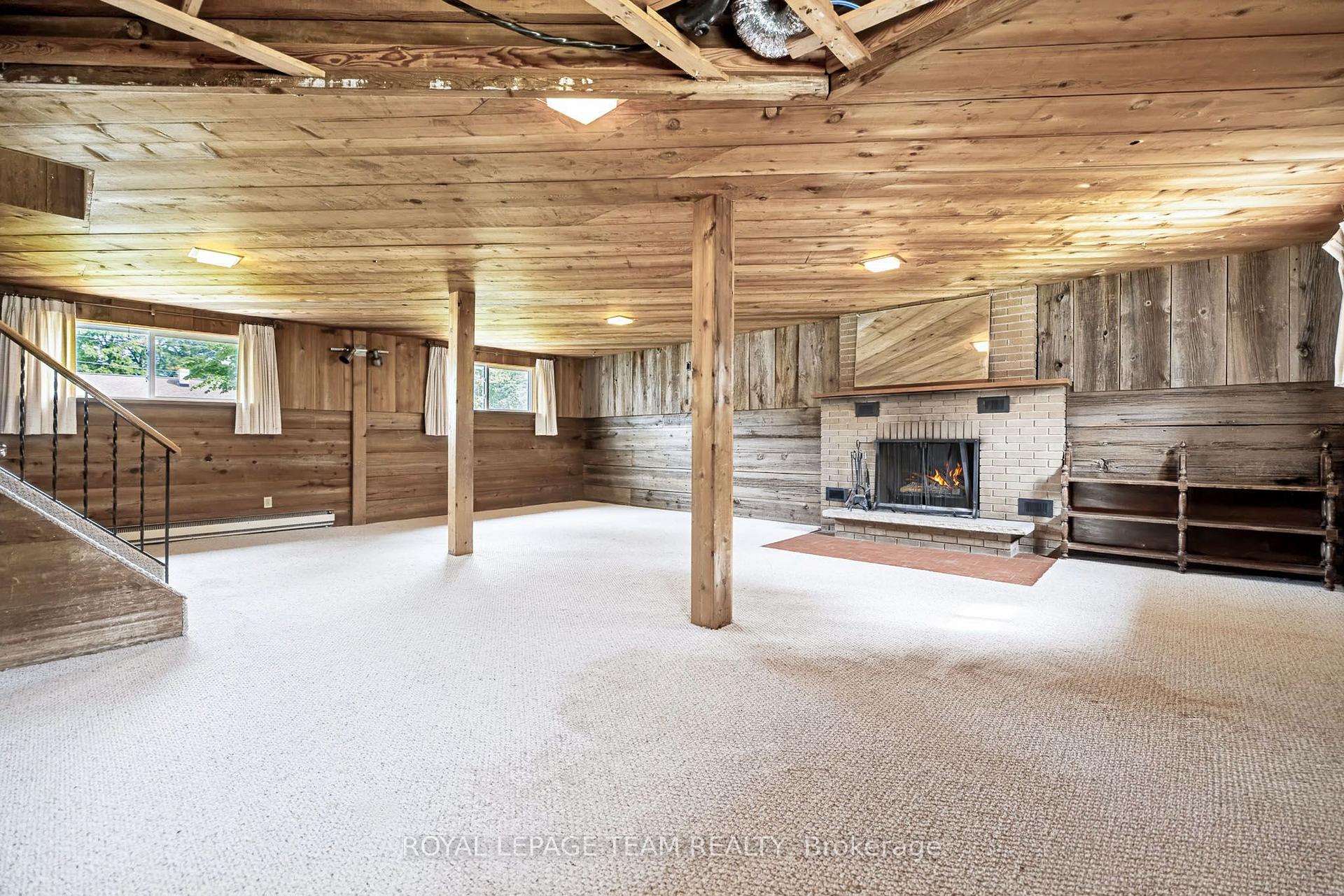 Photo 27 of 1016 Boucher Crescent, Ottawa, Manotick South to Roger Stevens — HOMEH