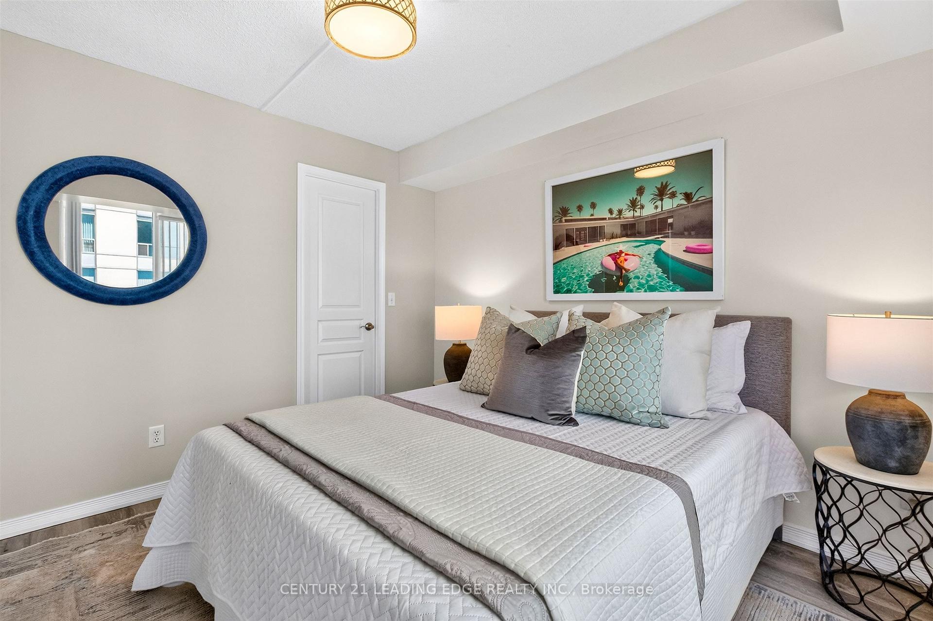 Photo 14 of Unit 403, 2585 Erin Centre Boulevard, Mississauga, Central Erin Mills — HOMEH