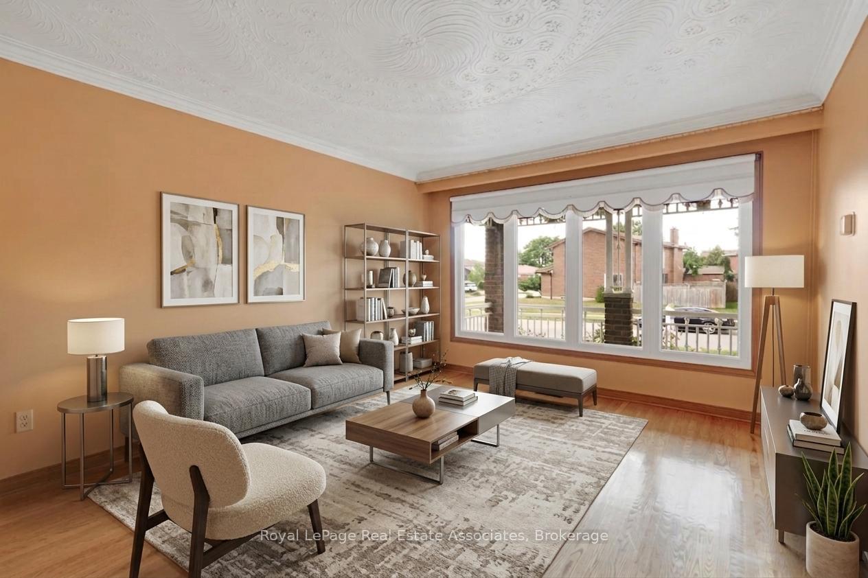 Photo 7 of 2535 Privet Crescent, Mississauga, Cooksville — HOMEH