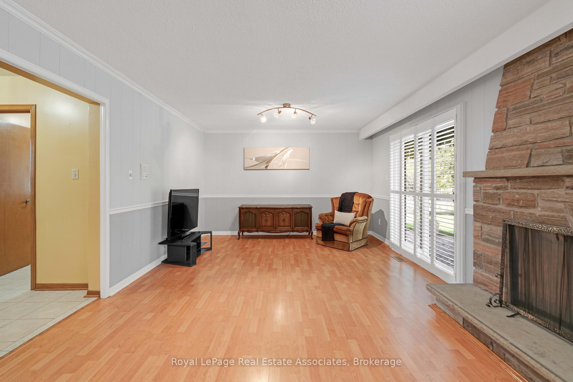 Photo 31 of 2535 Privet Crescent, Mississauga, Cooksville — HOMEH