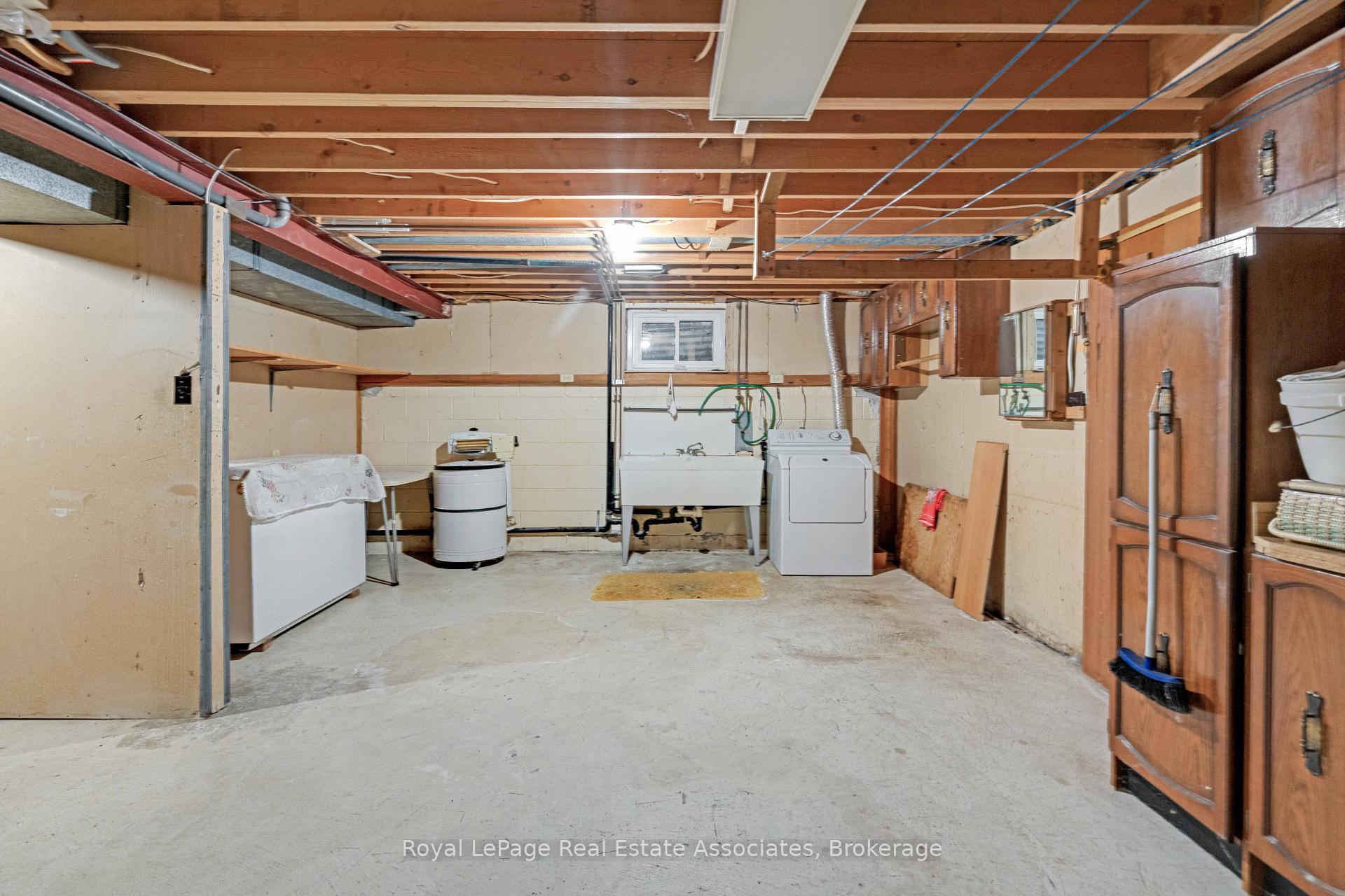 Photo 45 of 2535 Privet Crescent, Mississauga, Cooksville — HOMEH