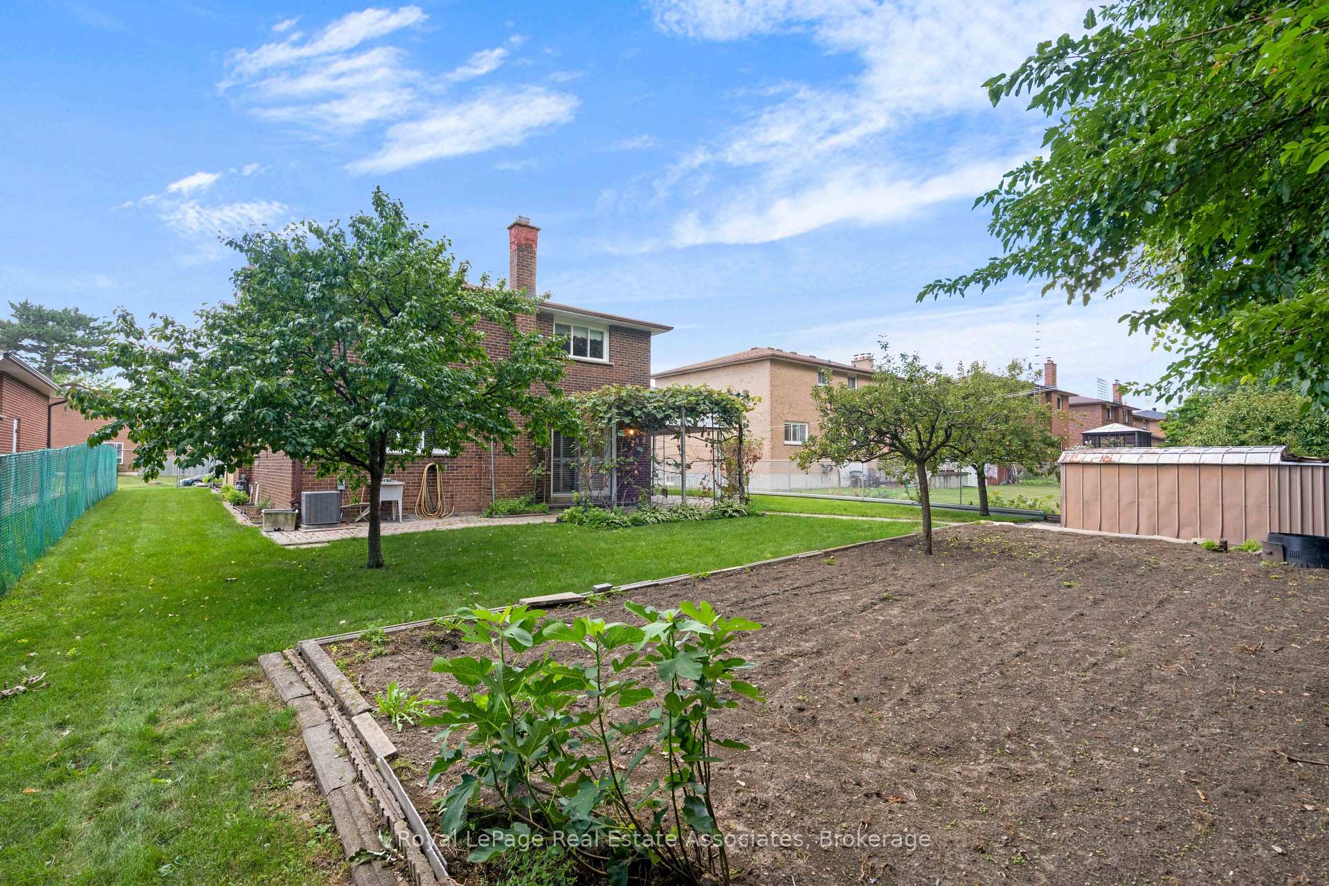 Photo 46 of 2535 Privet Crescent, Mississauga, Cooksville — HOMEH