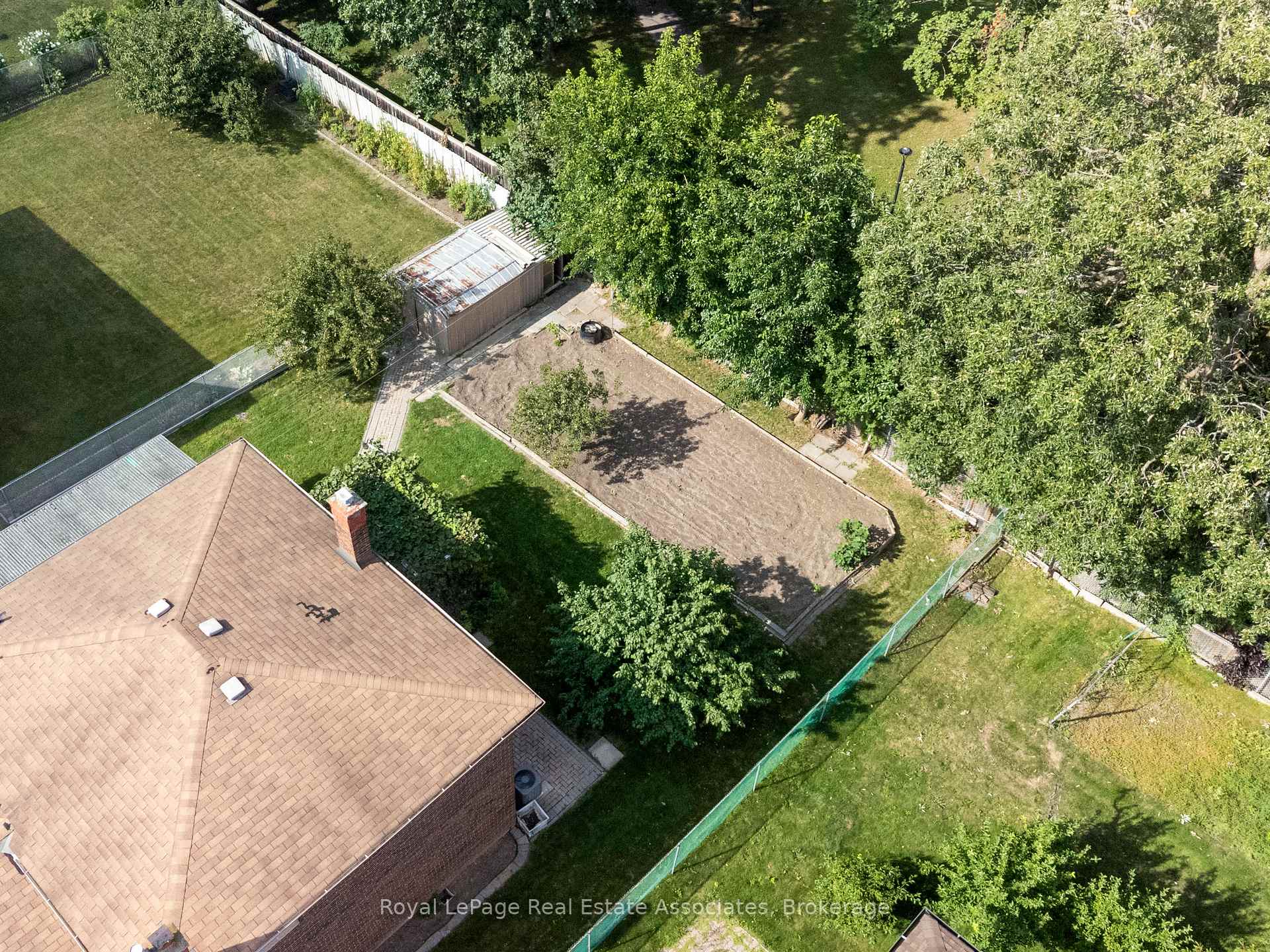 Photo 49 of 2535 Privet Crescent, Mississauga, Cooksville — HOMEH