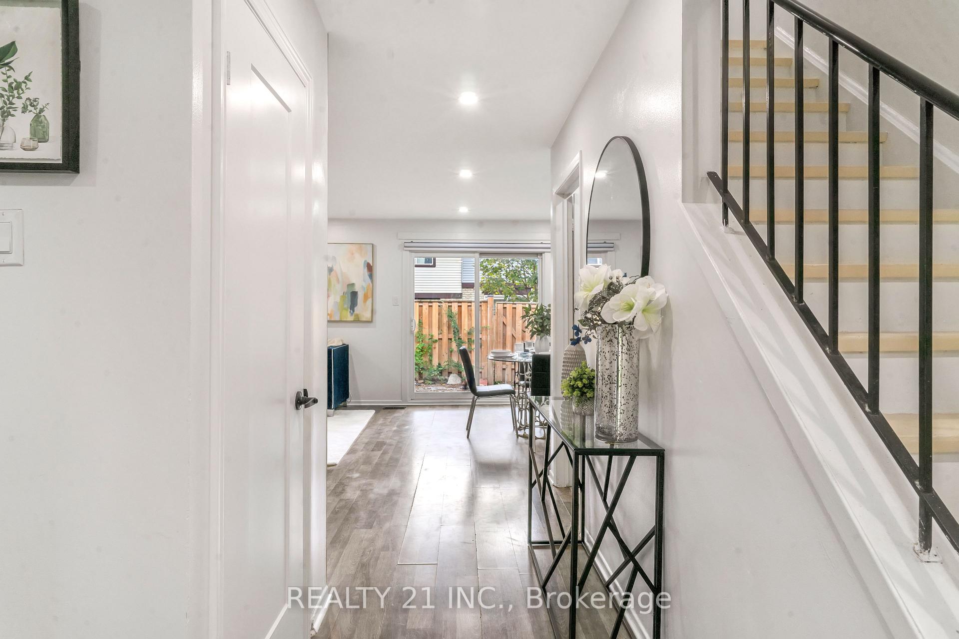 Photo 5 of Unit 101, 45 Hansen Road N, Brampton, Madoc — HOMEH