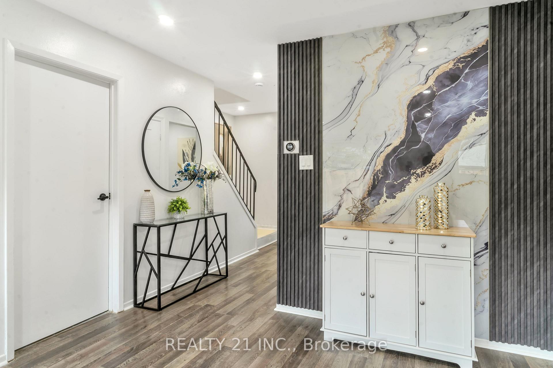 Photo 7 of Unit 101, 45 Hansen Road N, Brampton, Madoc — HOMEH
