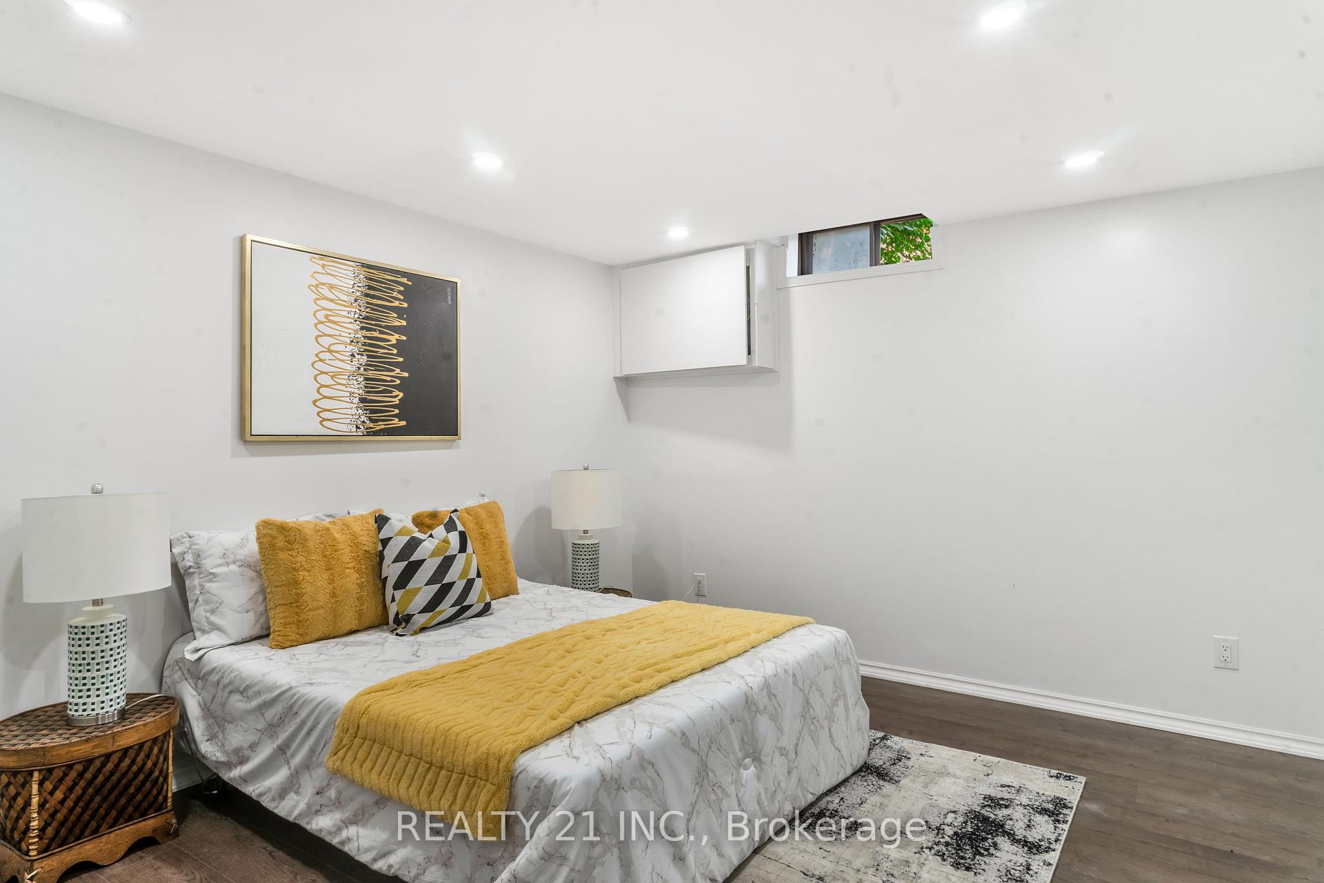 Photo 20 of Unit 101, 45 Hansen Road N, Brampton, Madoc — HOMEH