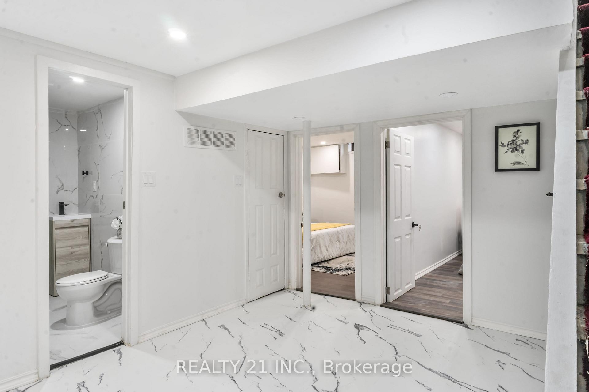 Photo 22 of Unit 101, 45 Hansen Road N, Brampton, Madoc — HOMEH