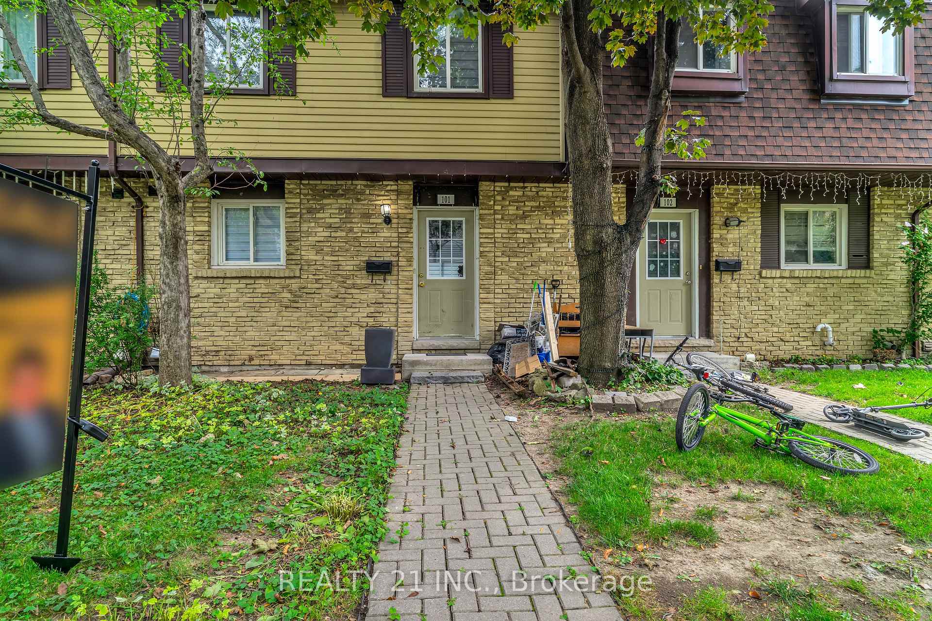 Photo 26 of Unit 101, 45 Hansen Road N, Brampton, Madoc — HOMEH