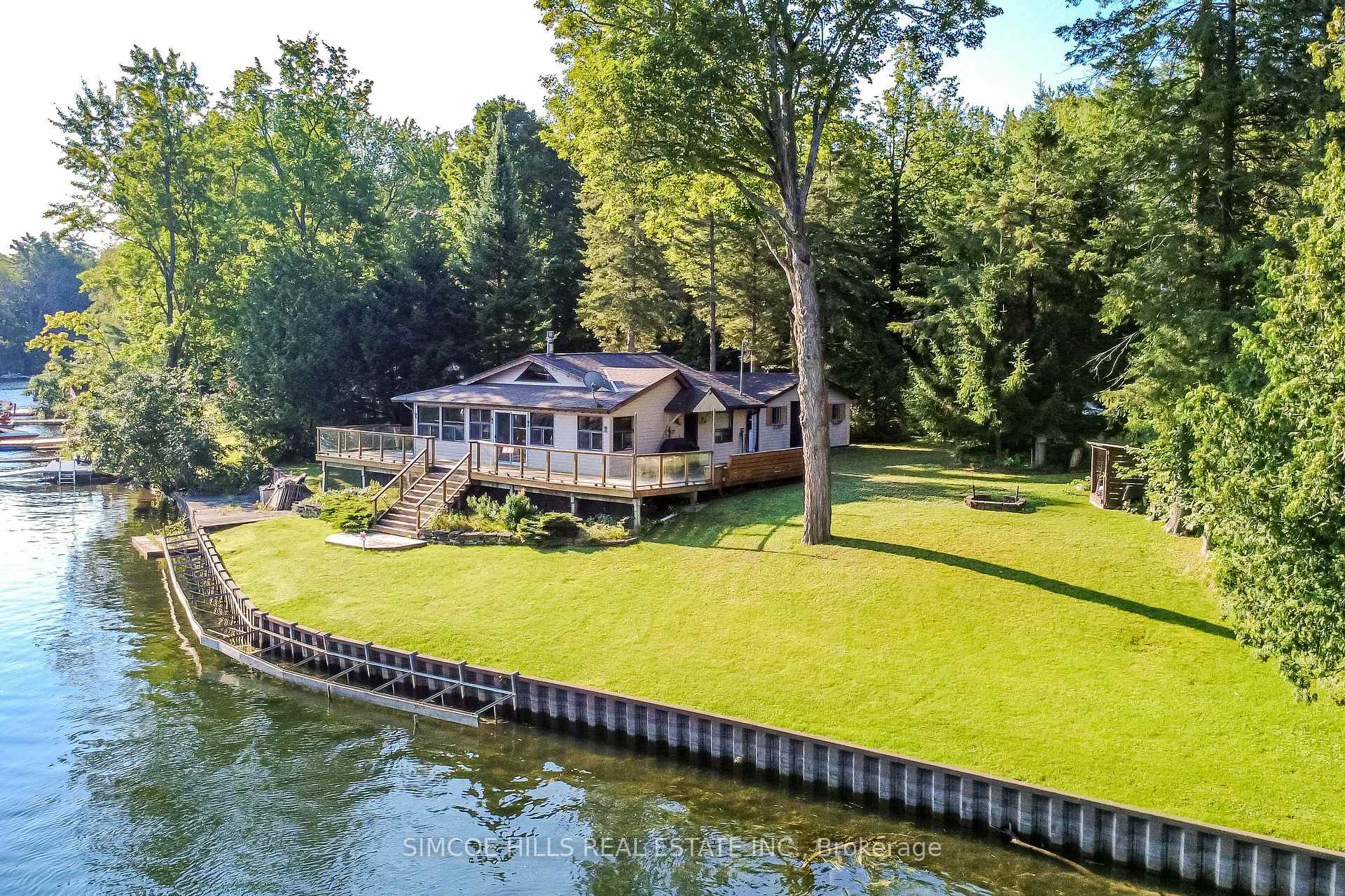 Photo of 4266 Canal Road