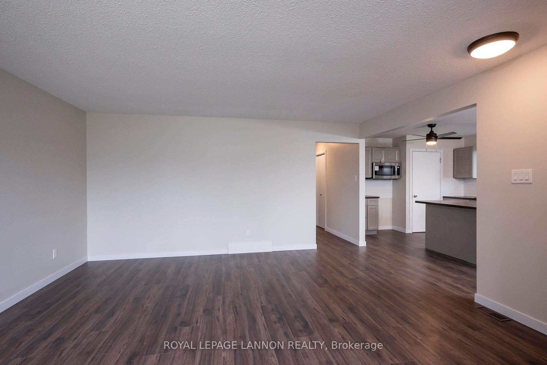 Photo 4 of 262 Sheridan Cres, Thunder Bay, Northwood Park — HOMEH