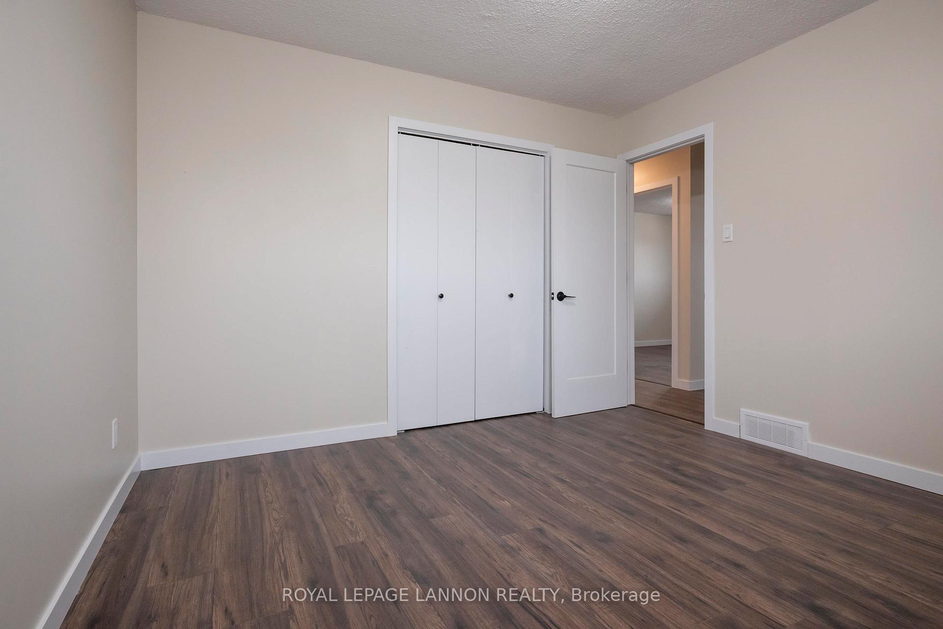 Photo 8 of 262 Sheridan Cres, Thunder Bay, Northwood Park — HOMEH
