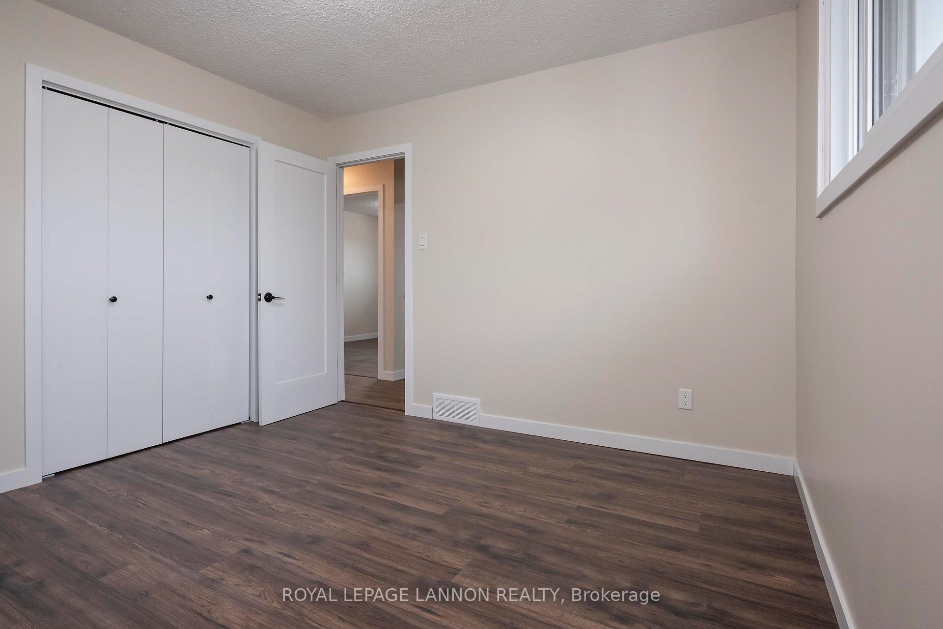 Photo 12 of 262 Sheridan Cres, Thunder Bay, Northwood Park — HOMEH