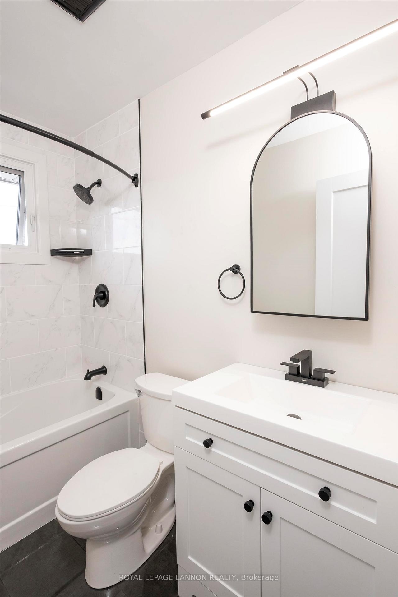 Photo 15 of 262 Sheridan Cres, Thunder Bay, Northwood Park — HOMEH