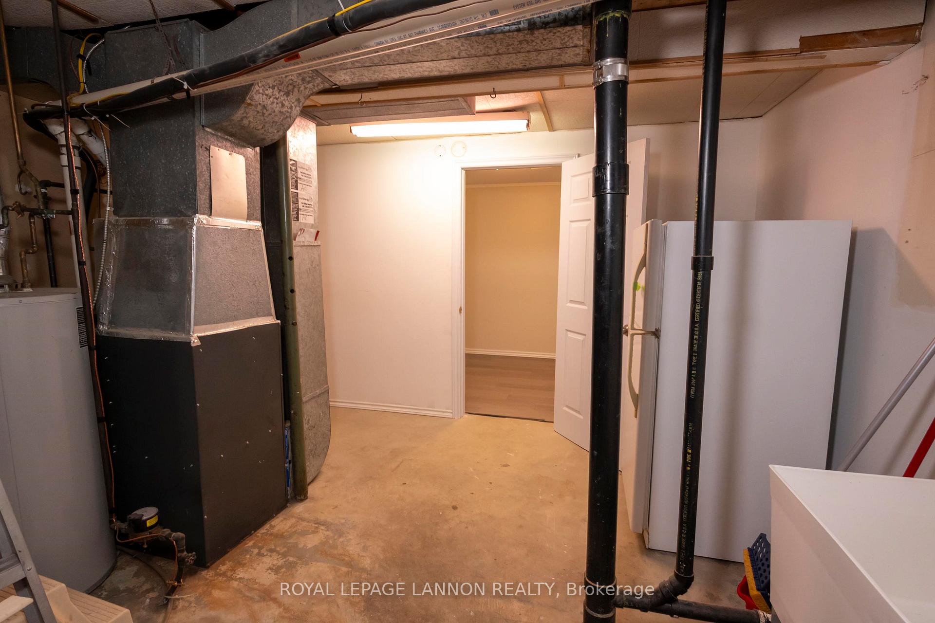 Photo 33 of 262 Sheridan Cres, Thunder Bay, Northwood Park — HOMEH