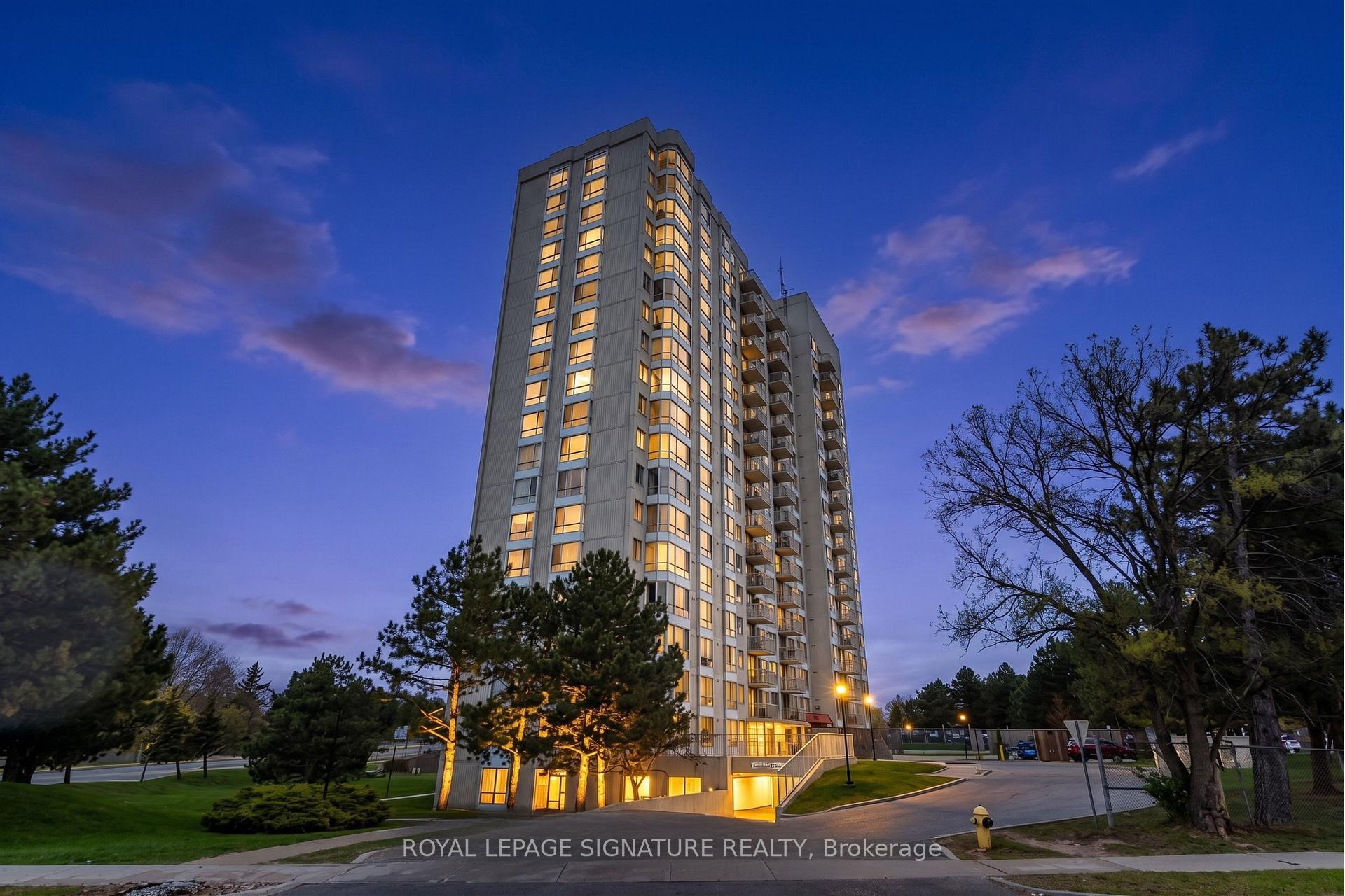 Photo of Unit 2304, 3390 Weston Road