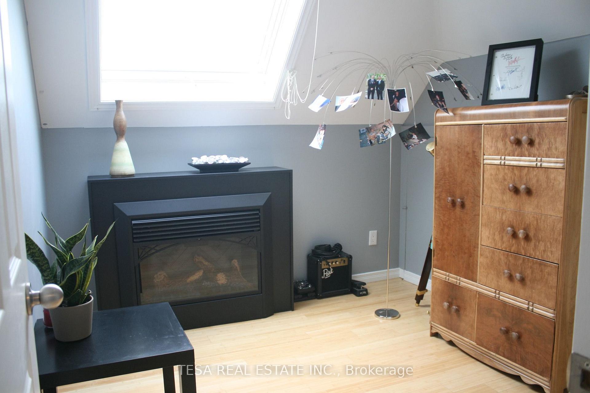 Photo 15 of Unit 4, 77 East Avenue, Brantford, Victoria/Arthur — HOMEH
