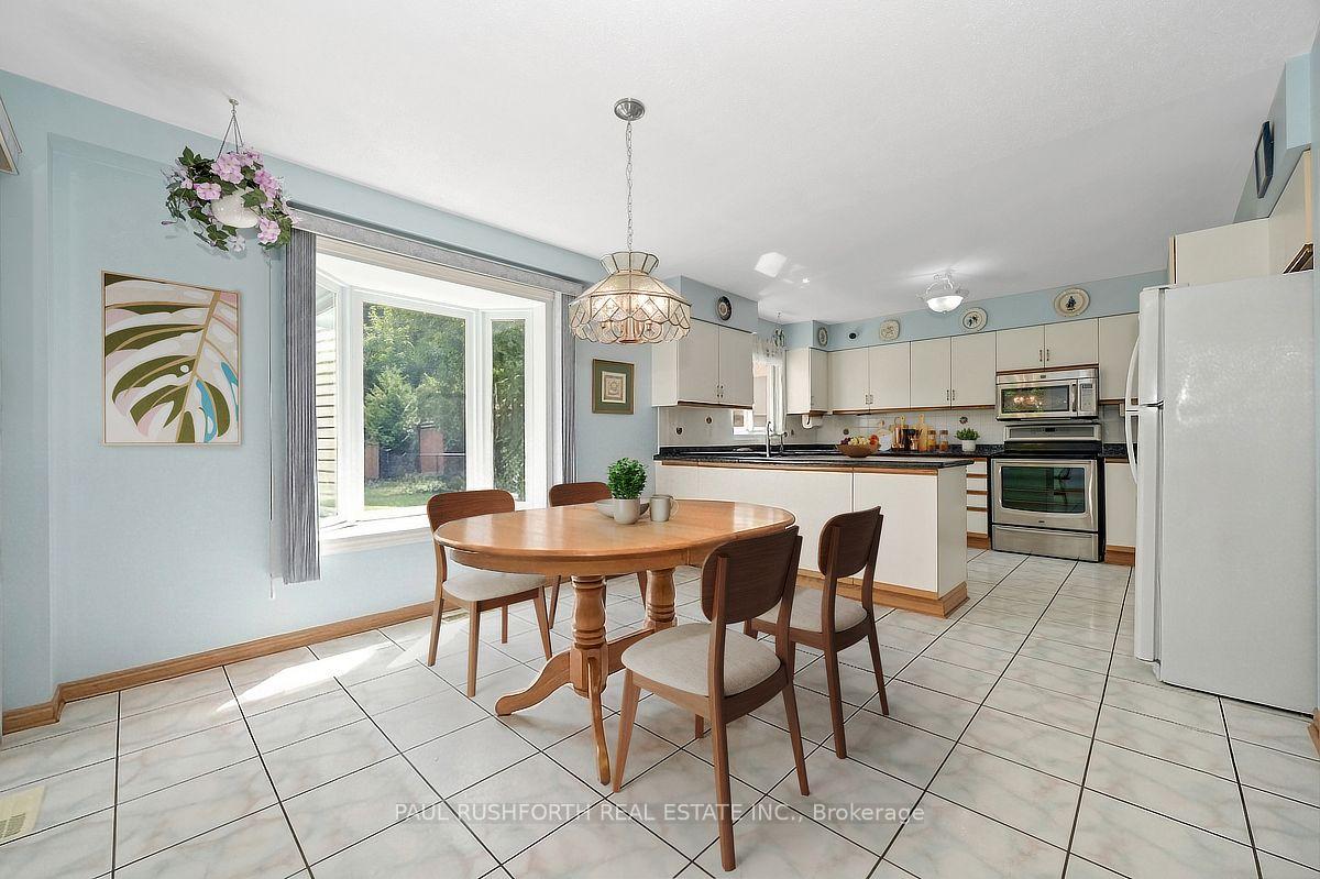 Photo 8 of 41 Morgans Grant Way, Ottawa, Kanata - Morgan's Grant/South March — HOMEH