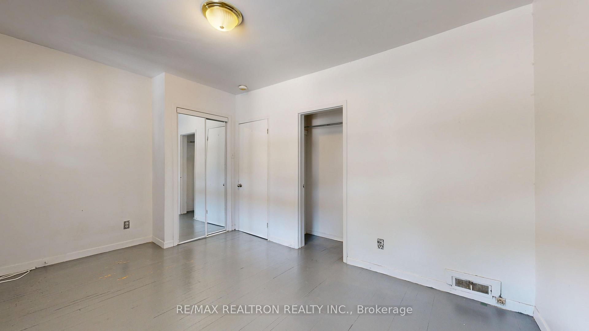 Photo 14 of Unit Upper, 32 Macklem Avenue, Toronto, Little Portugal — HOMEH