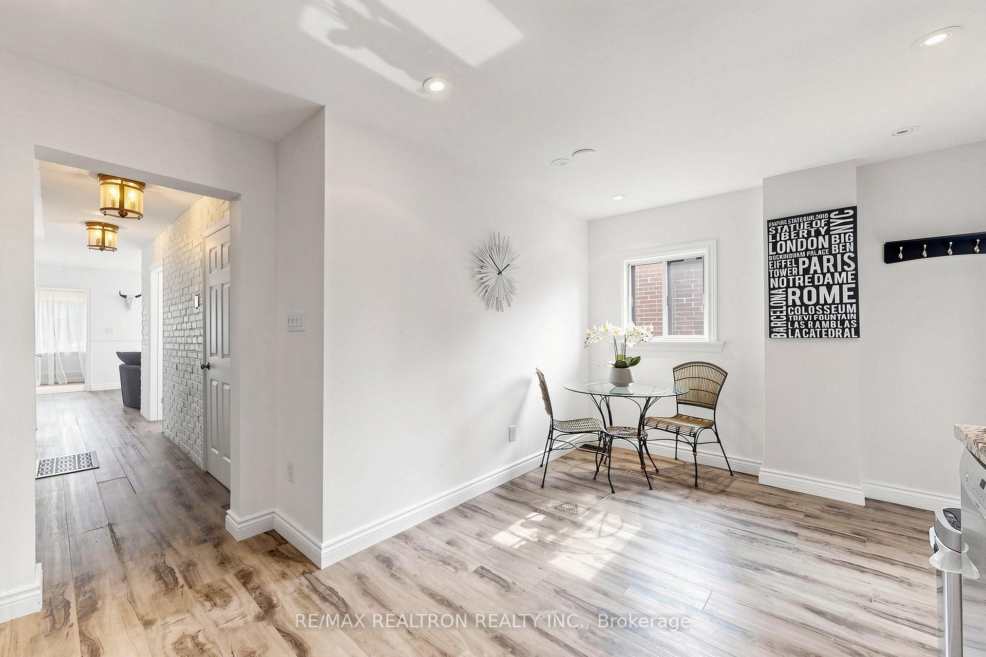 Photo 26 of 8 Villa Road, Etobicoke, Long Branch — HOMEH
