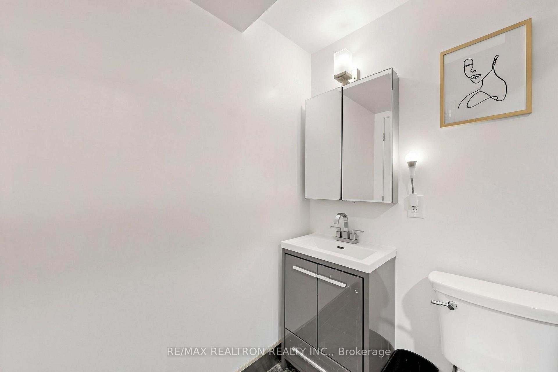 Photo 44 of 8 Villa Road, Etobicoke, Long Branch — HOMEH