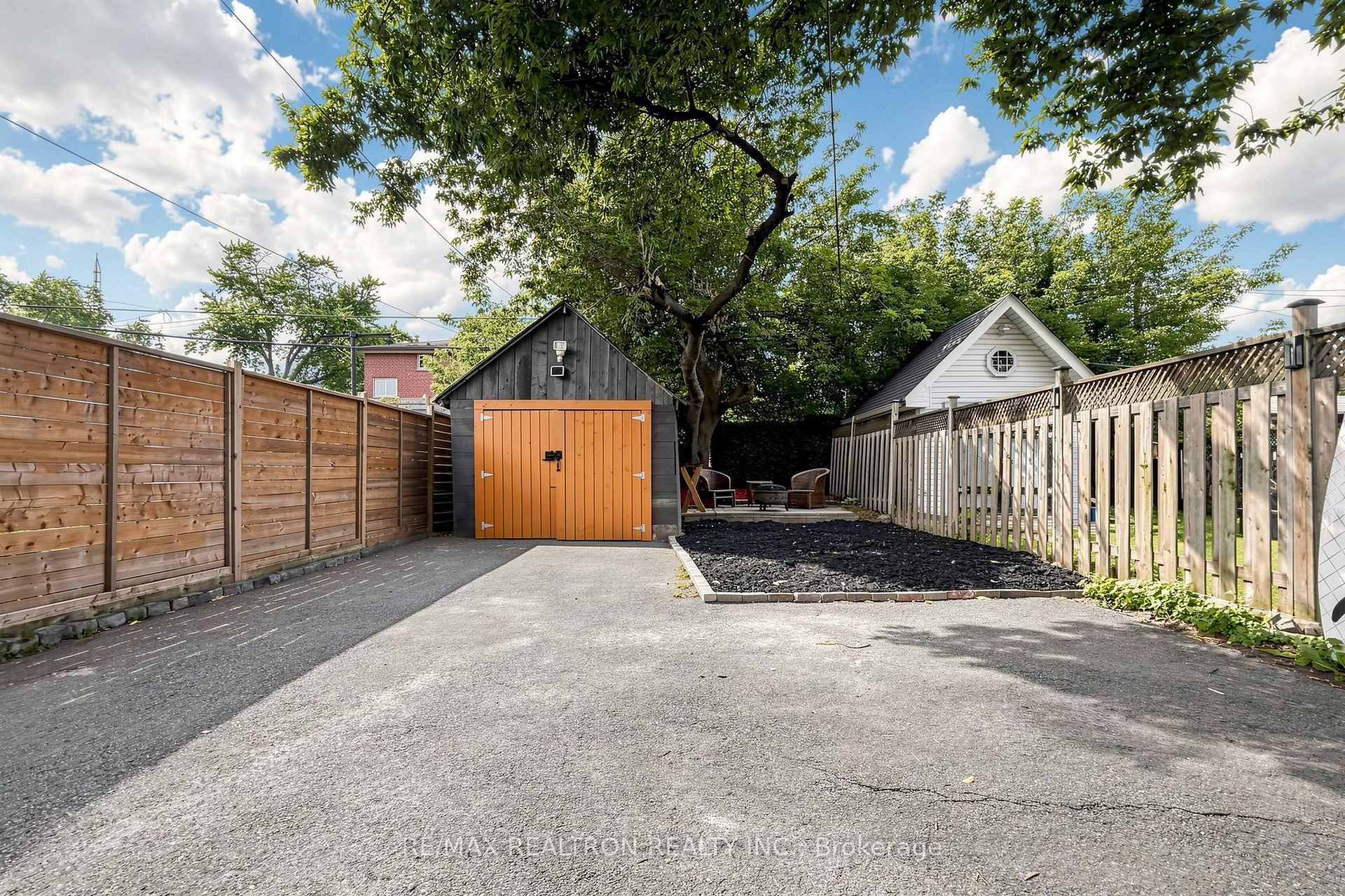 Photo 50 of 8 Villa Road, Etobicoke, Long Branch — HOMEH