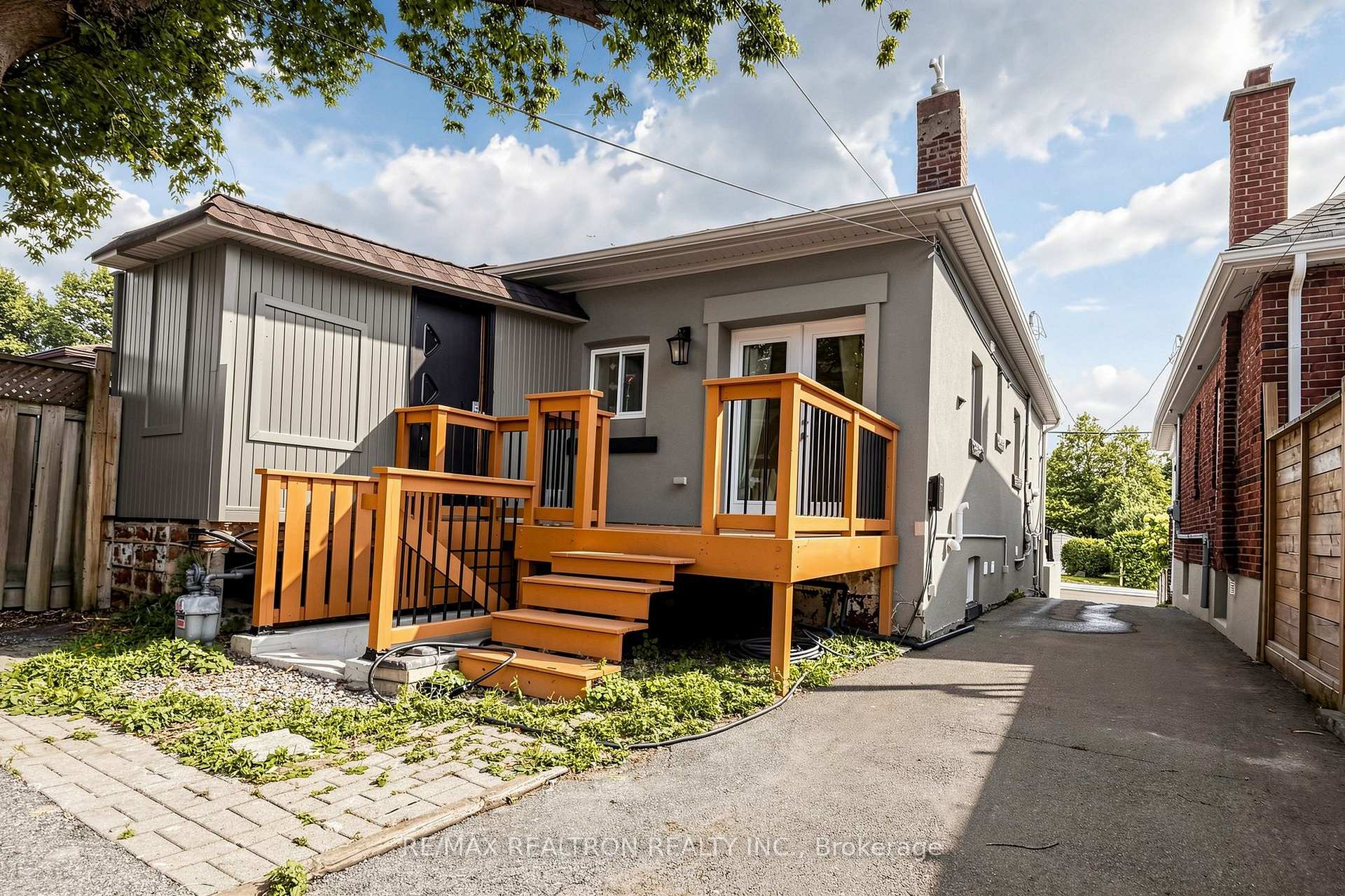 Photo 54 of 8 Villa Road, Etobicoke, Long Branch — HOMEH