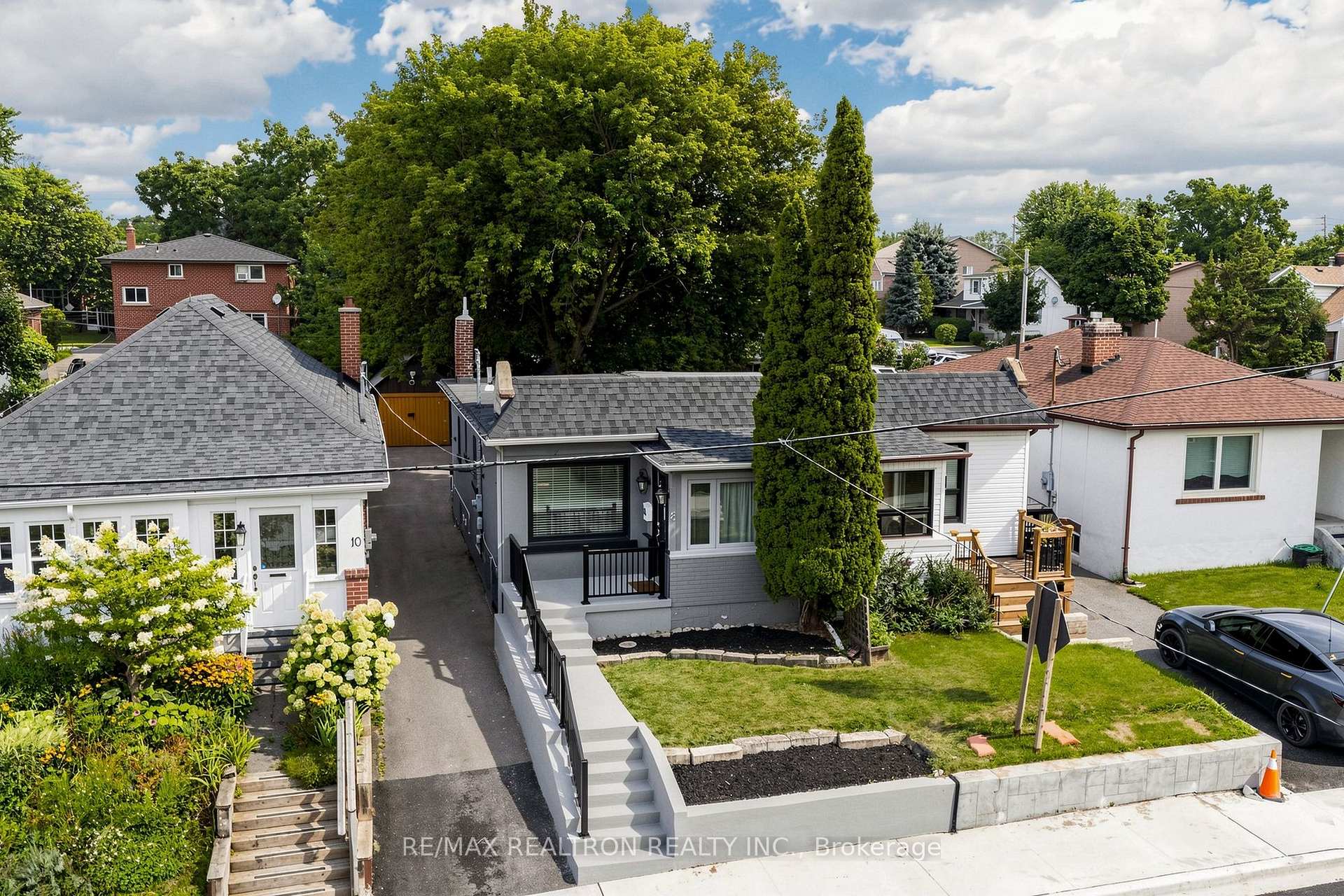 Photo 55 of 8 Villa Road, Etobicoke, Long Branch — HOMEH