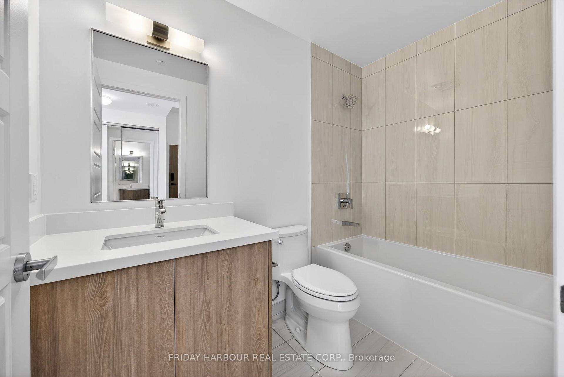 Photo 6 of Unit 601, 333 Sunseeker Avenue, Innisfil, Rural Innisfil — HOMEH