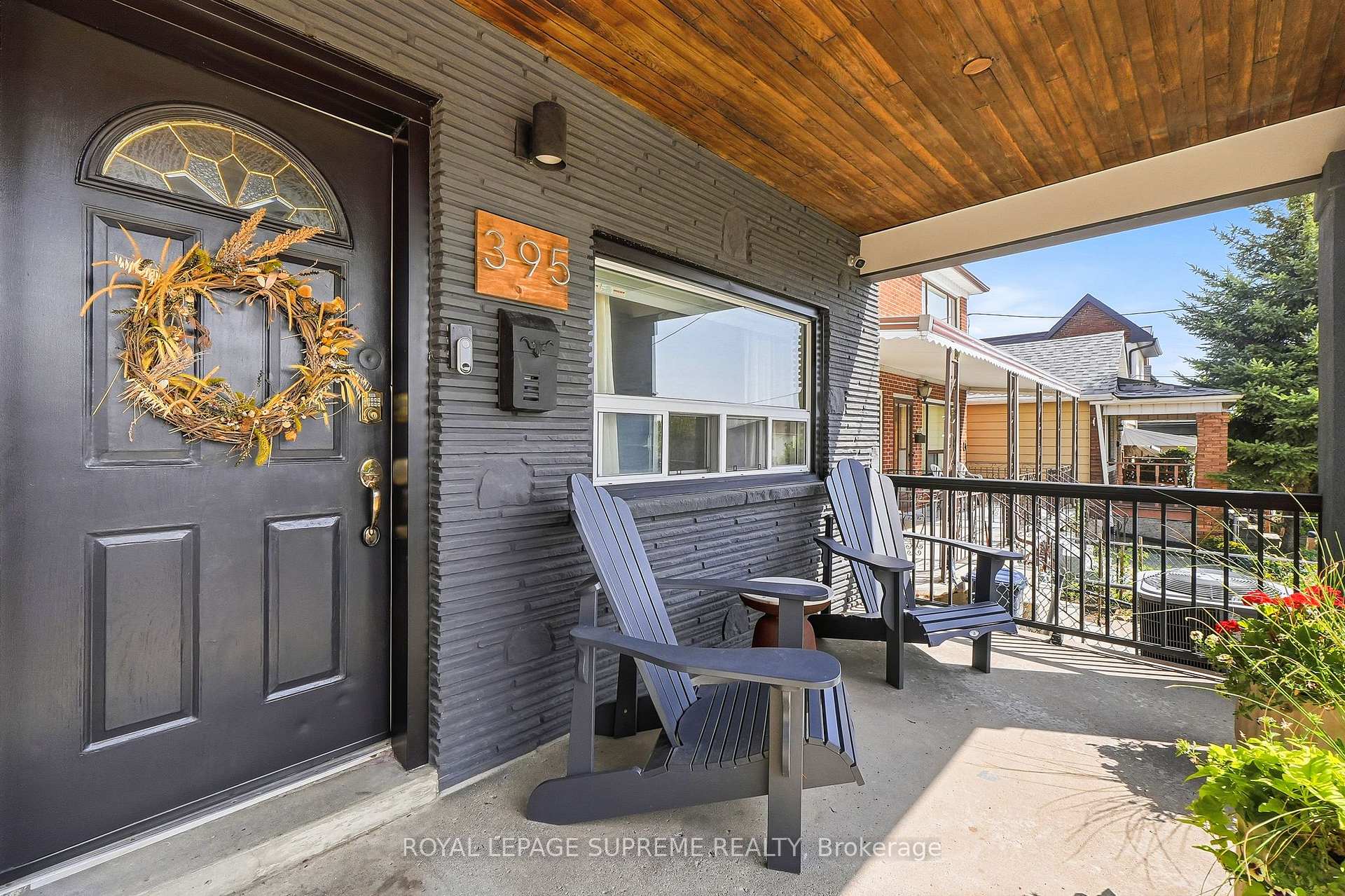 Photo 4 of 395 McRoberts Avenue, Toronto, Caledonia-Fairbank — HOMEH
