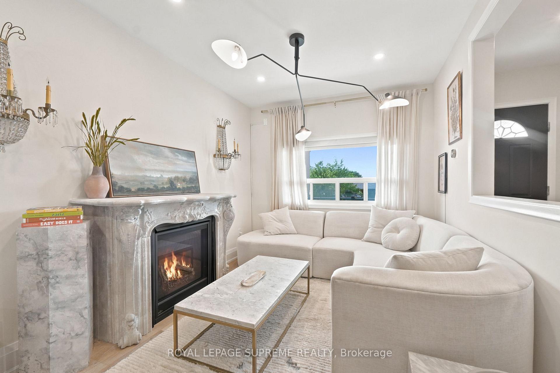 Photo 7 of 395 McRoberts Avenue, Toronto, Caledonia-Fairbank — HOMEH